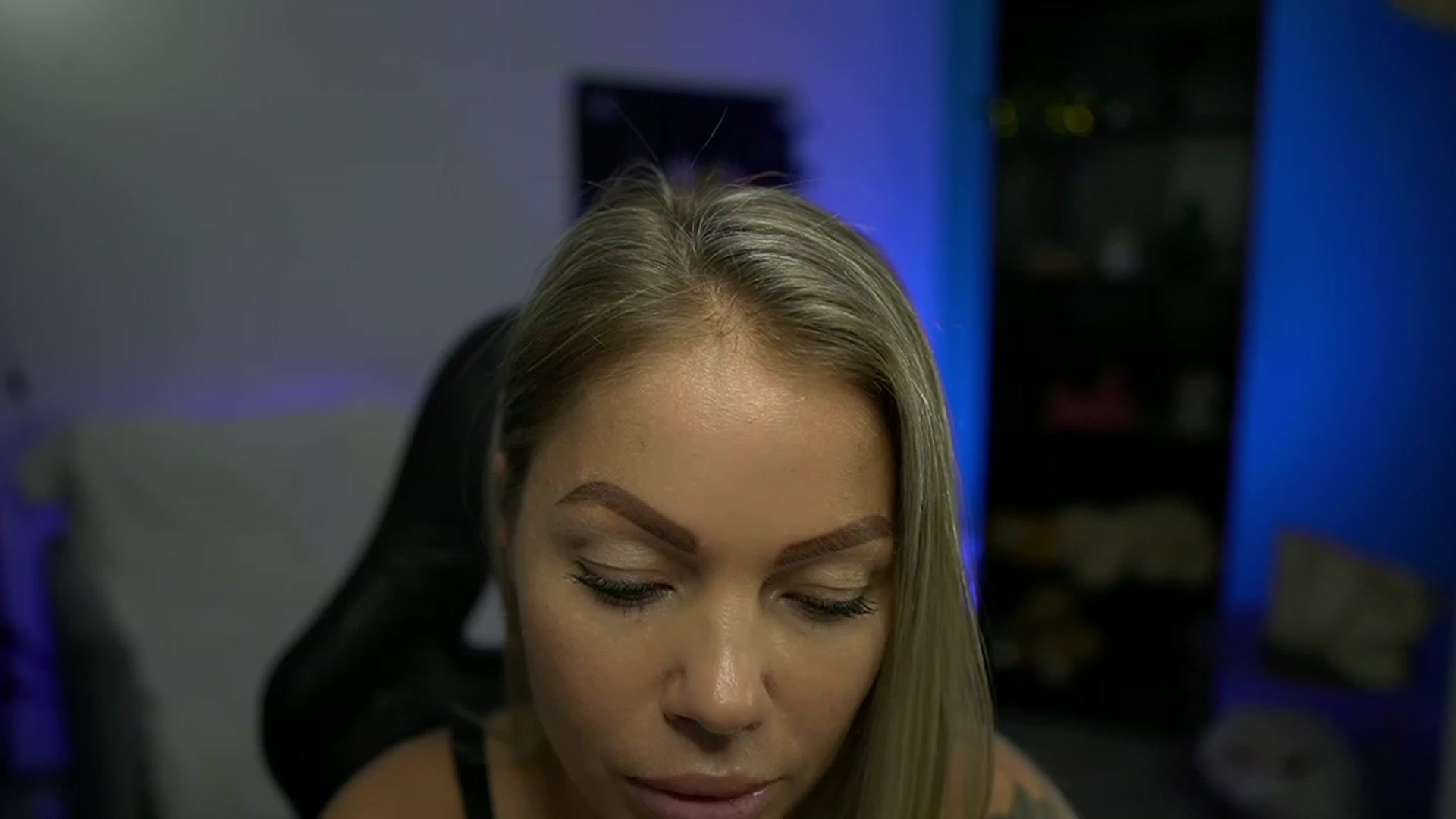 Gallery image thumbnail from MissySlapalot's myfreecams stream on, 11/21/2022, 16:07 image 19 of 20
