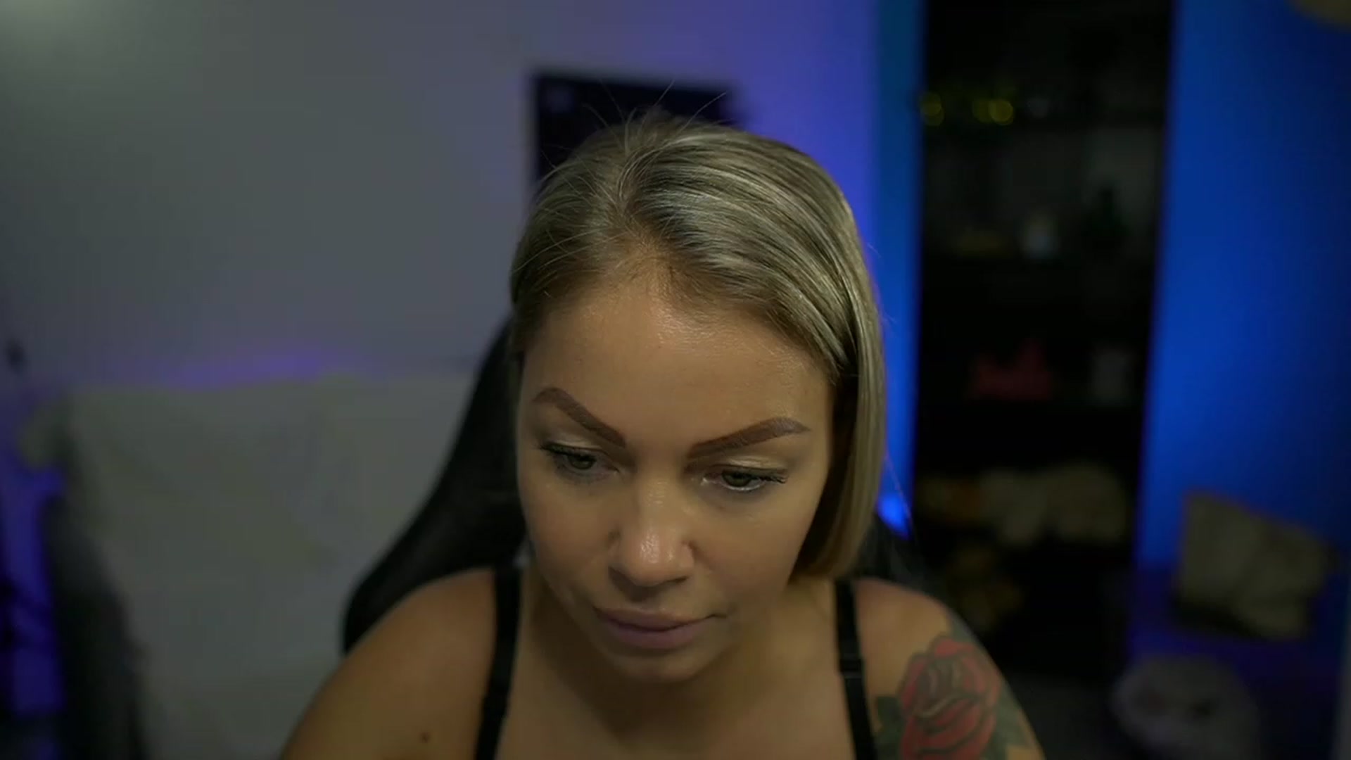 Gallery image thumbnail from MissySlapalot's myfreecams stream on, 11/21/2022, 16:07 image 7 of 20