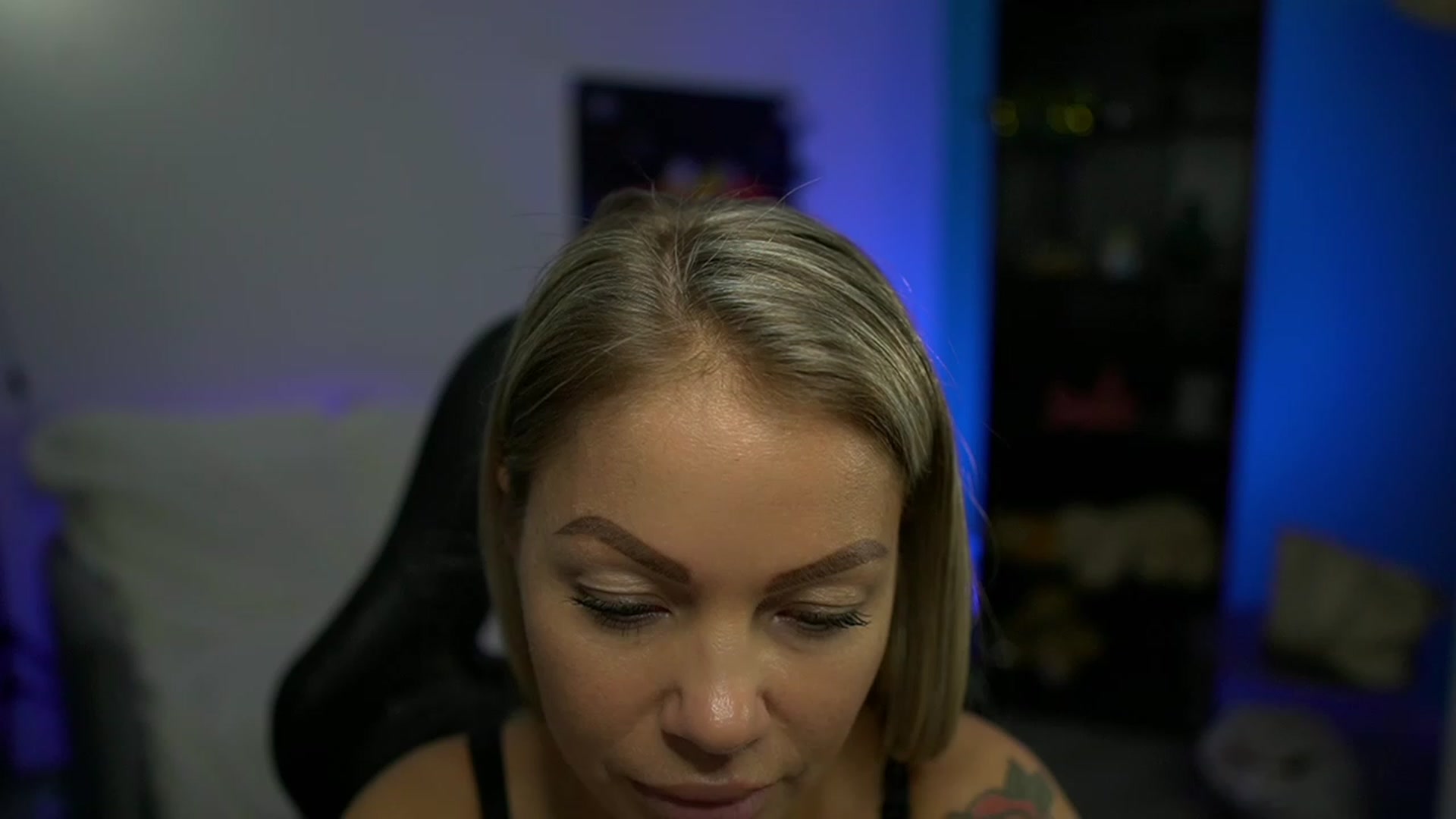 Gallery image thumbnail from MissySlapalot's myfreecams stream on, 11/21/2022, 18:00 image 2 of 20
