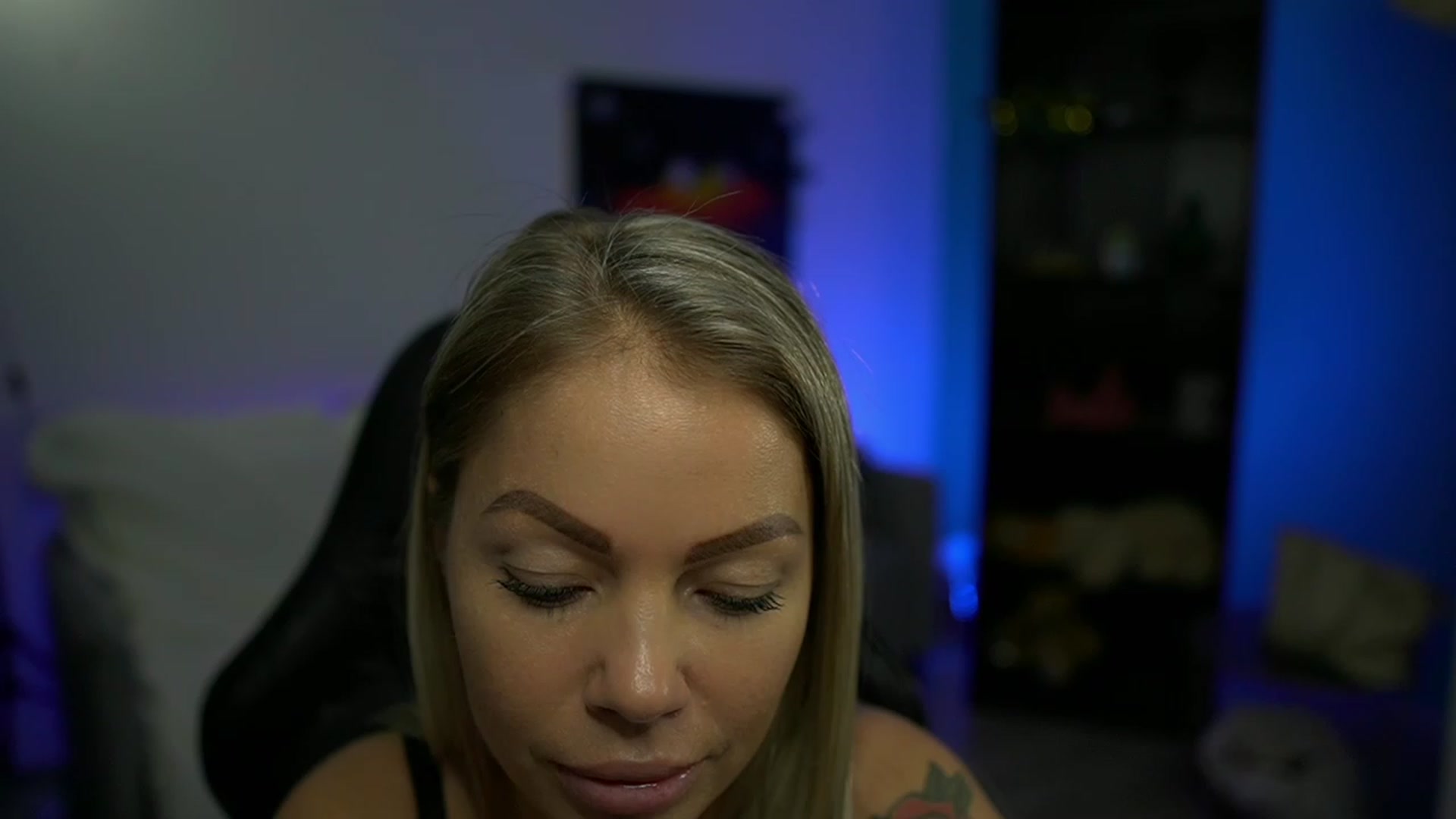 Gallery image thumbnail from MissySlapalot's myfreecams stream on, 11/21/2022, 18:00 image 7 of 20