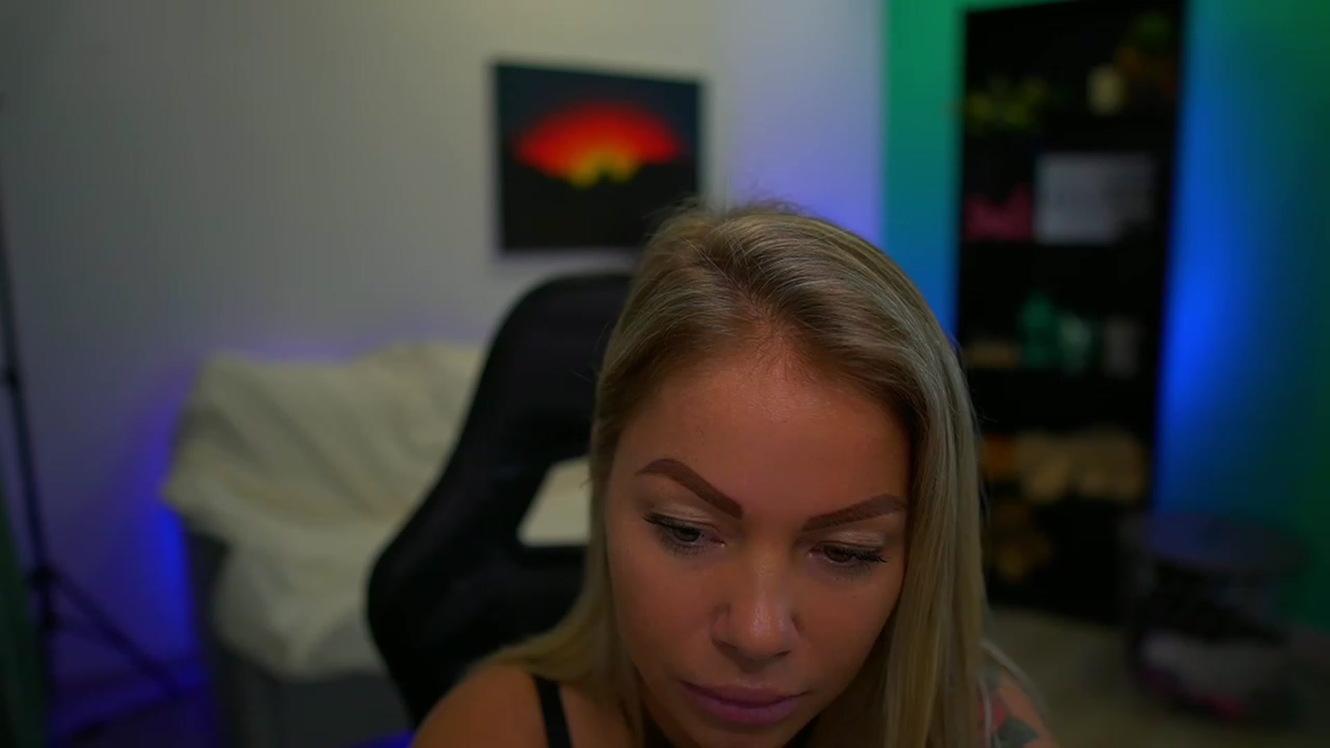 Gallery image thumbnail from MissySlapalot's myfreecams stream on, 11/24/2022, 11:20 image 3 of 20