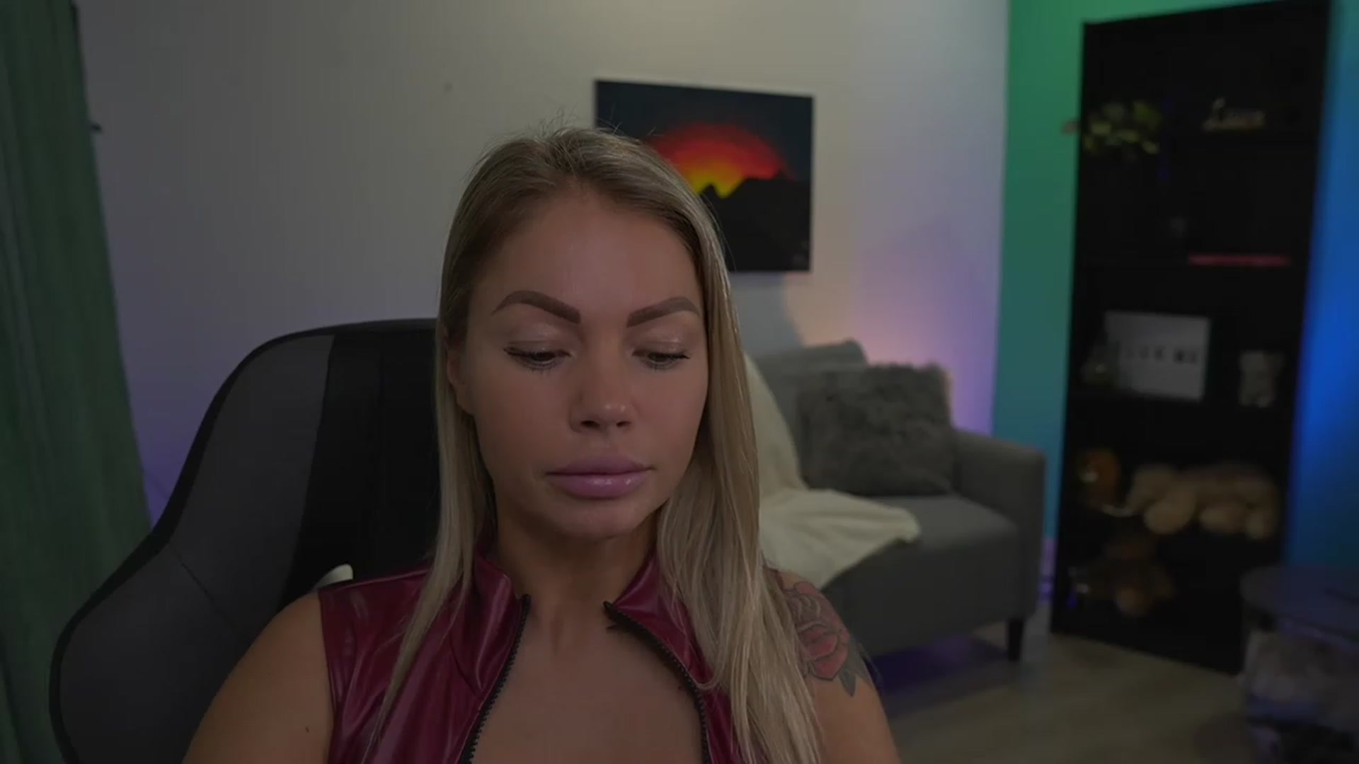 Gallery image thumbnail from MissySlapalot's myfreecams stream on, 11/29/2022, 13:01 image 13 of 20