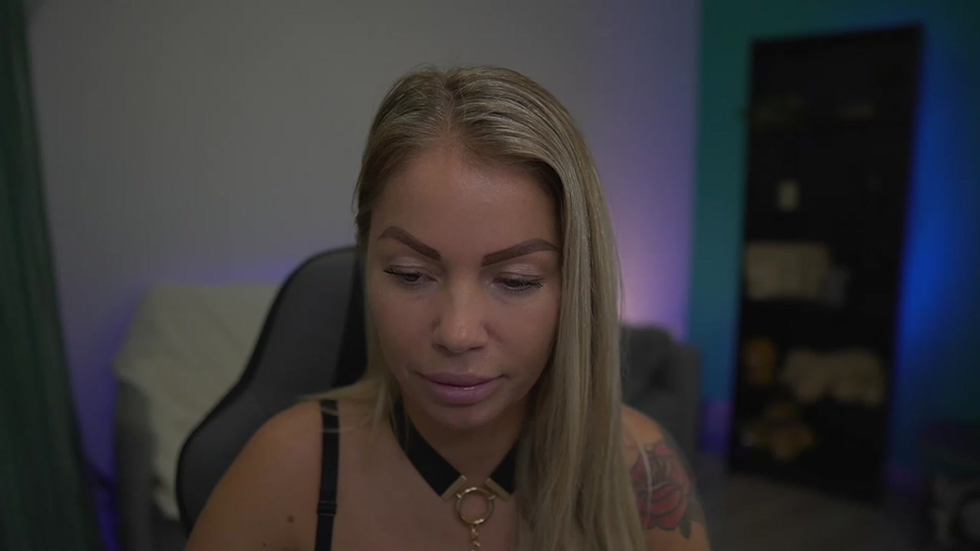 Gallery image thumbnail from MissySlapalot's myfreecams stream on, 12/01/2022, 12:57 image 7 of 20