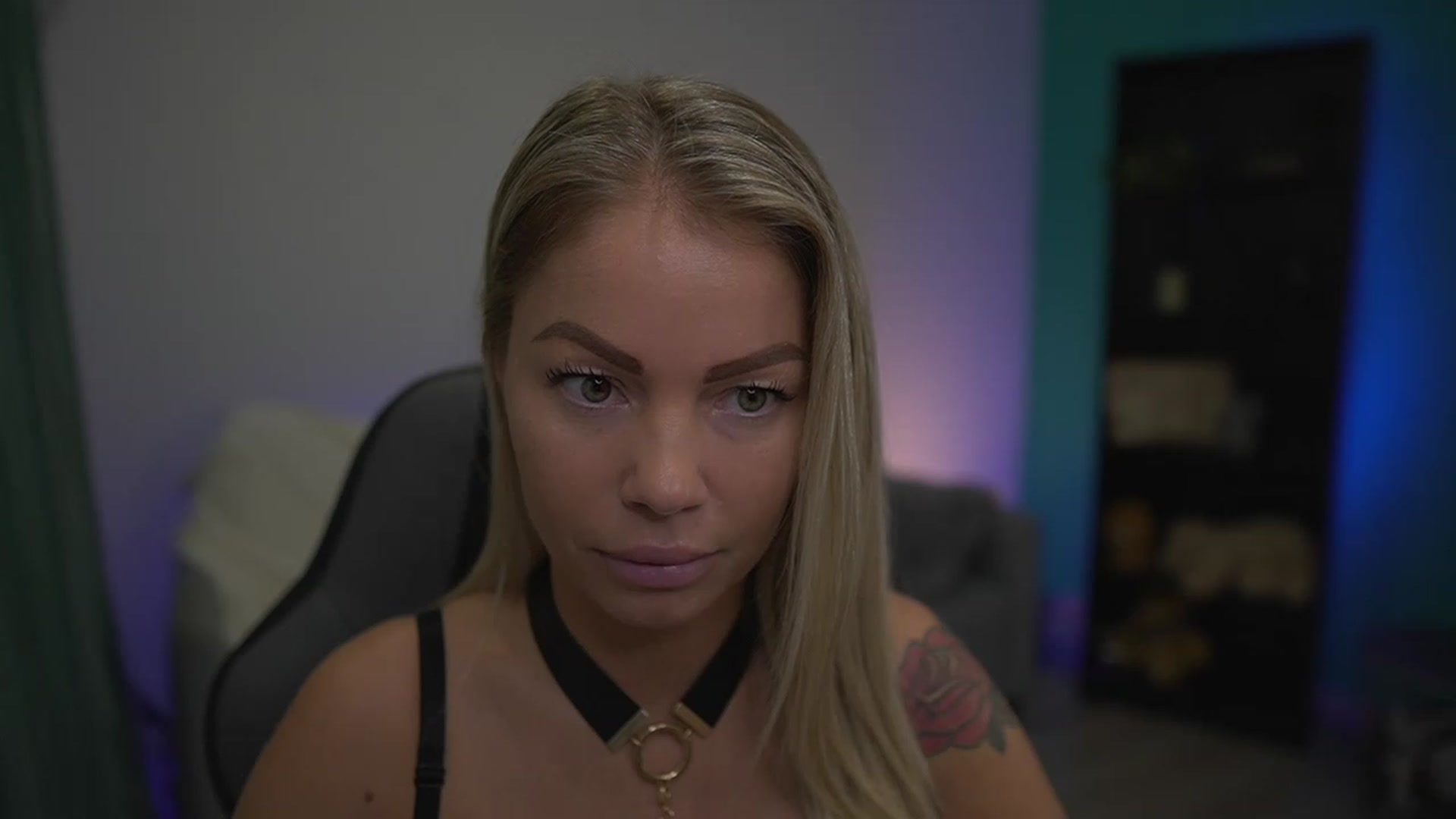 Gallery image thumbnail from MissySlapalot's myfreecams stream on, 12/01/2022, 12:57 image 16 of 20