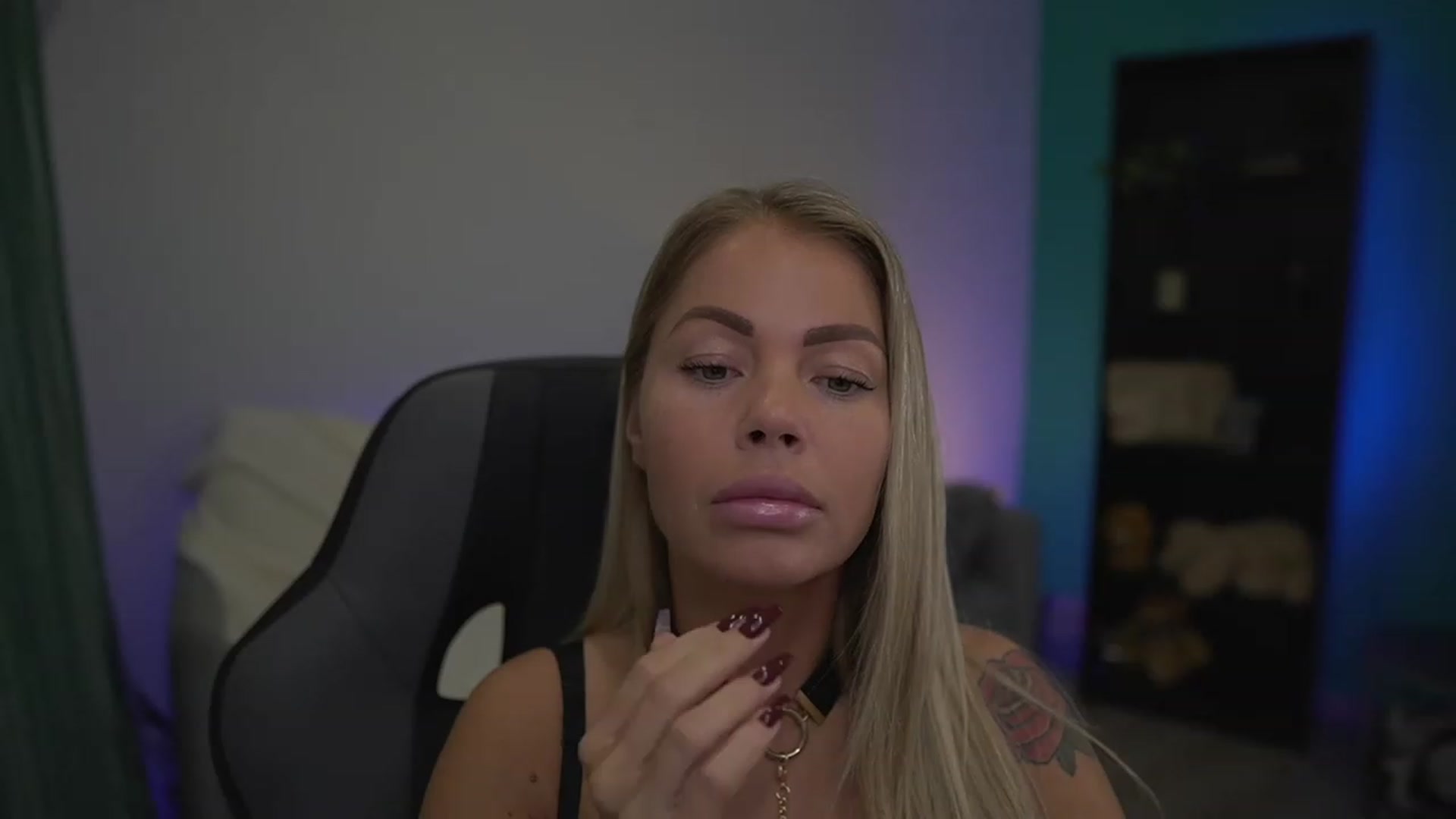 Gallery image thumbnail from MissySlapalot's myfreecams stream on, 12/01/2022, 14:23 image 17 of 20