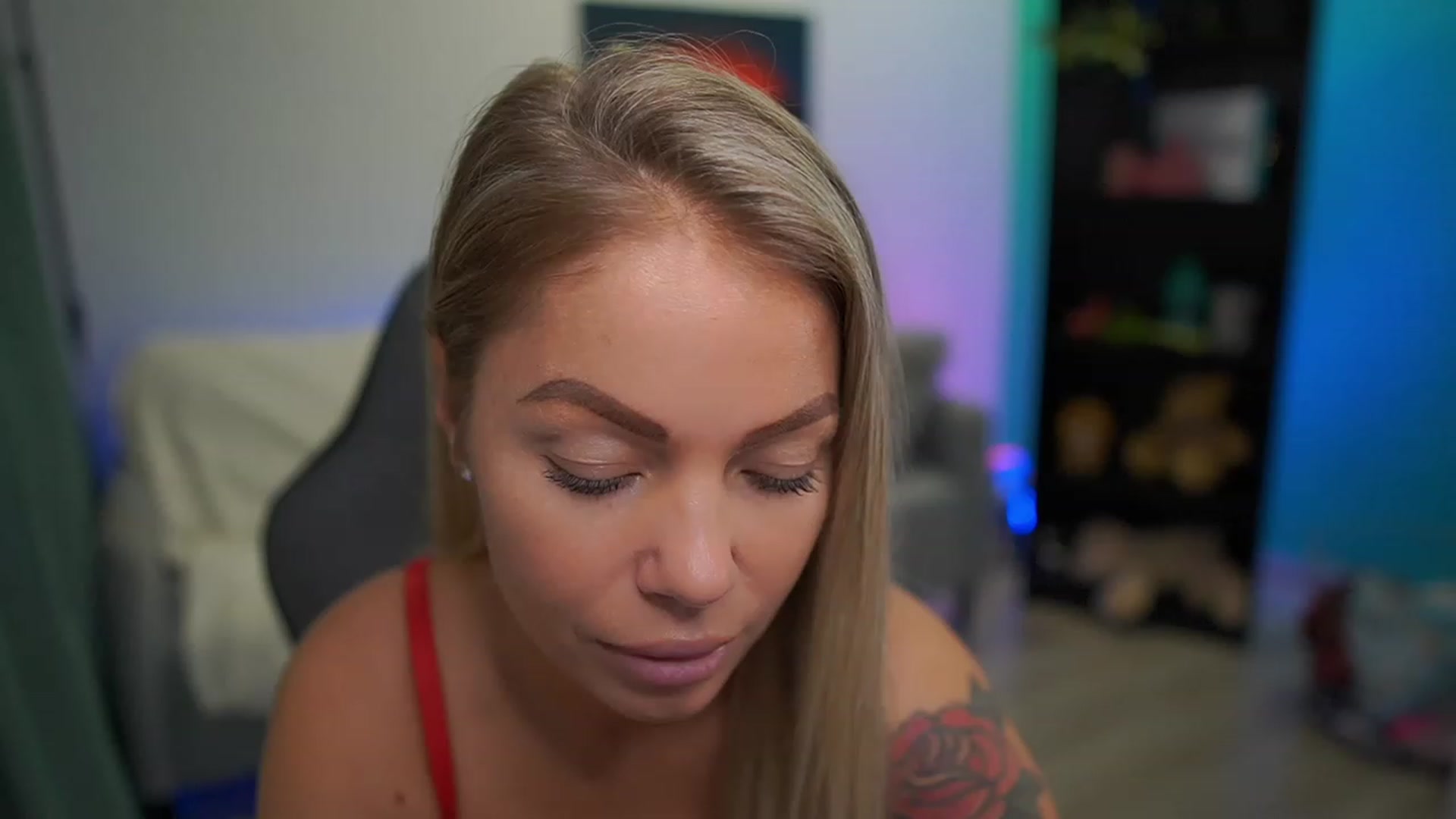 Gallery image thumbnail from MissySlapalot's myfreecams stream on, 12/06/2022, 12:35 image 11 of 20