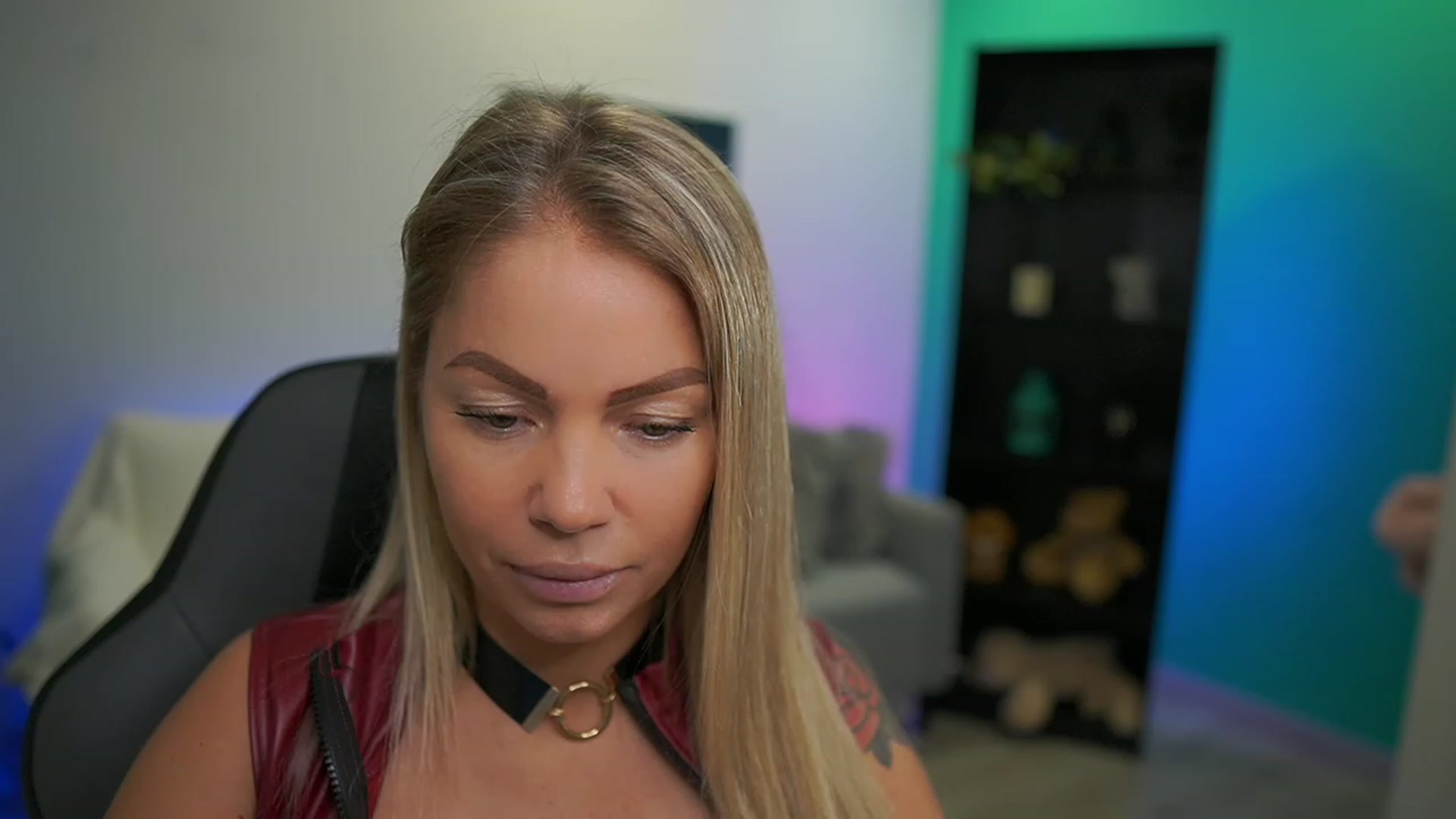 Gallery image thumbnail from MissySlapalot's myfreecams stream on, 12/12/2022, 10:39 image 8 of 20
