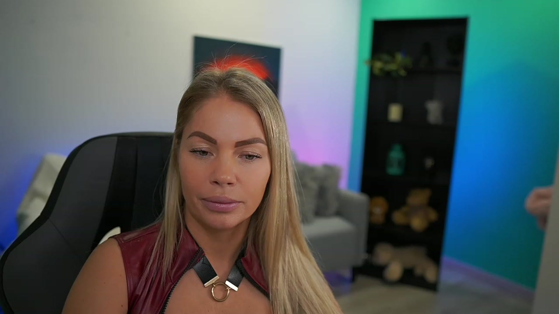 Gallery image thumbnail from MissySlapalot's myfreecams stream on, 12/12/2022, 12:54 image 9 of 20
