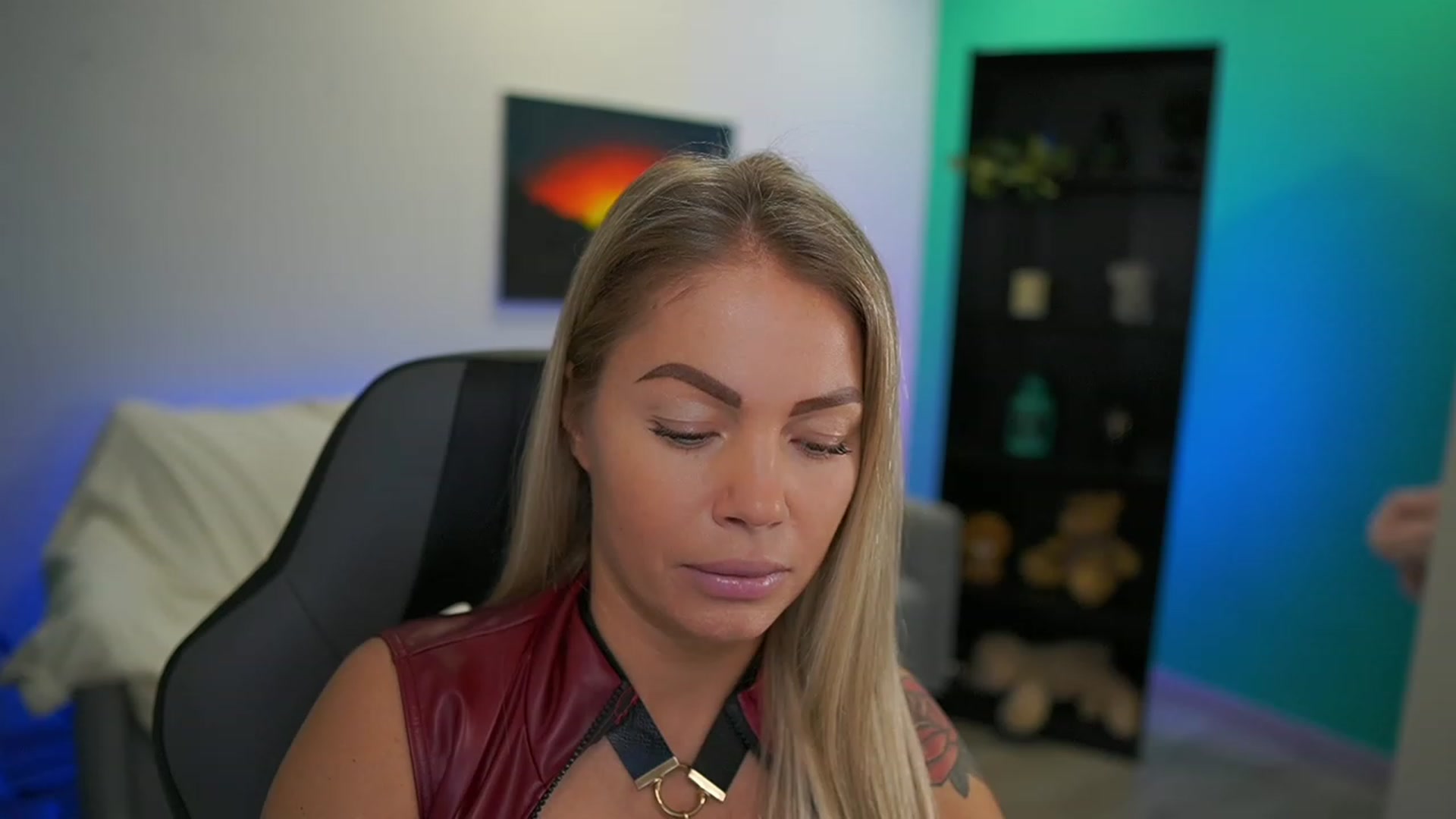 Gallery image thumbnail from MissySlapalot's myfreecams stream on, 12/12/2022, 12:54 image 7 of 20