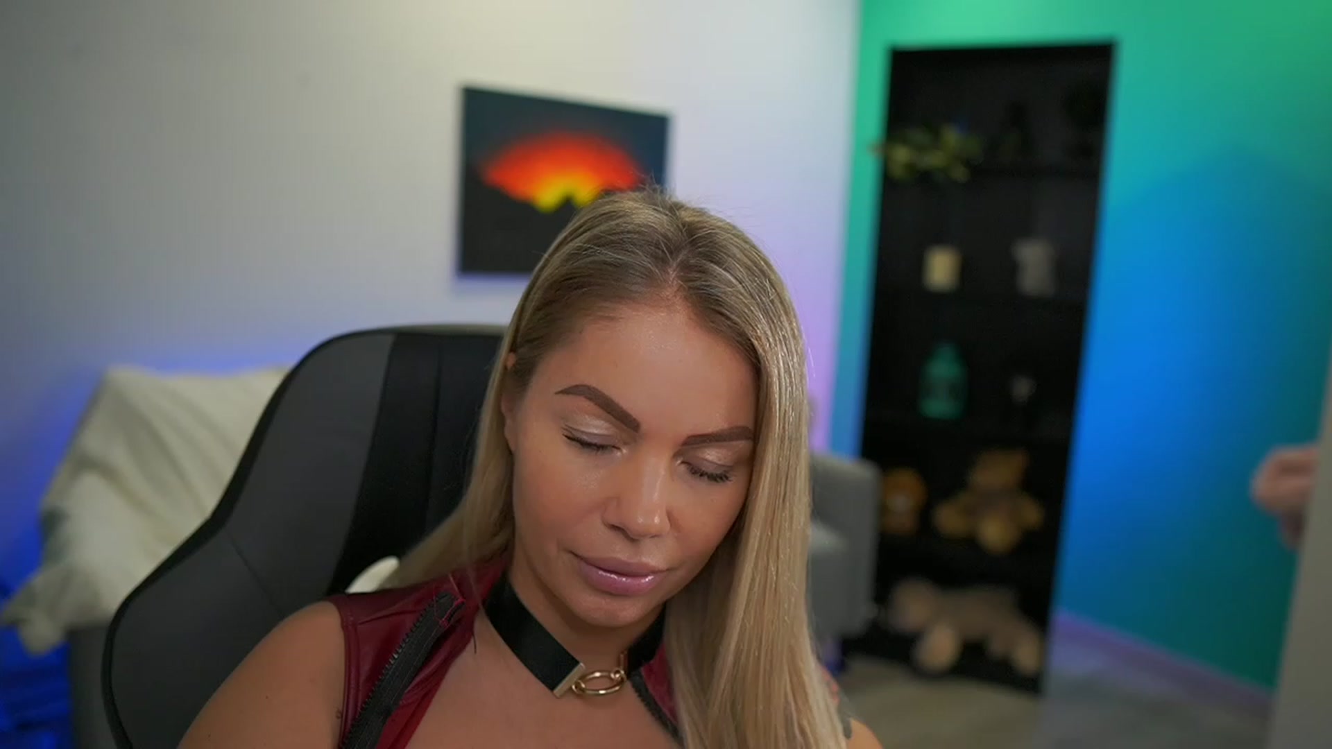 Gallery image thumbnail from MissySlapalot's myfreecams stream on, 12/12/2022, 14:27 image 4 of 20