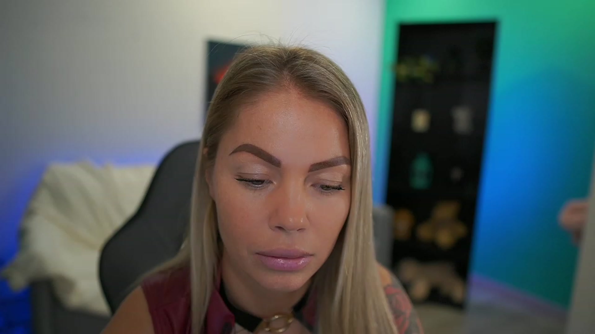 Gallery image thumbnail from MissySlapalot's myfreecams stream on, 12/12/2022, 14:27 image 11 of 20