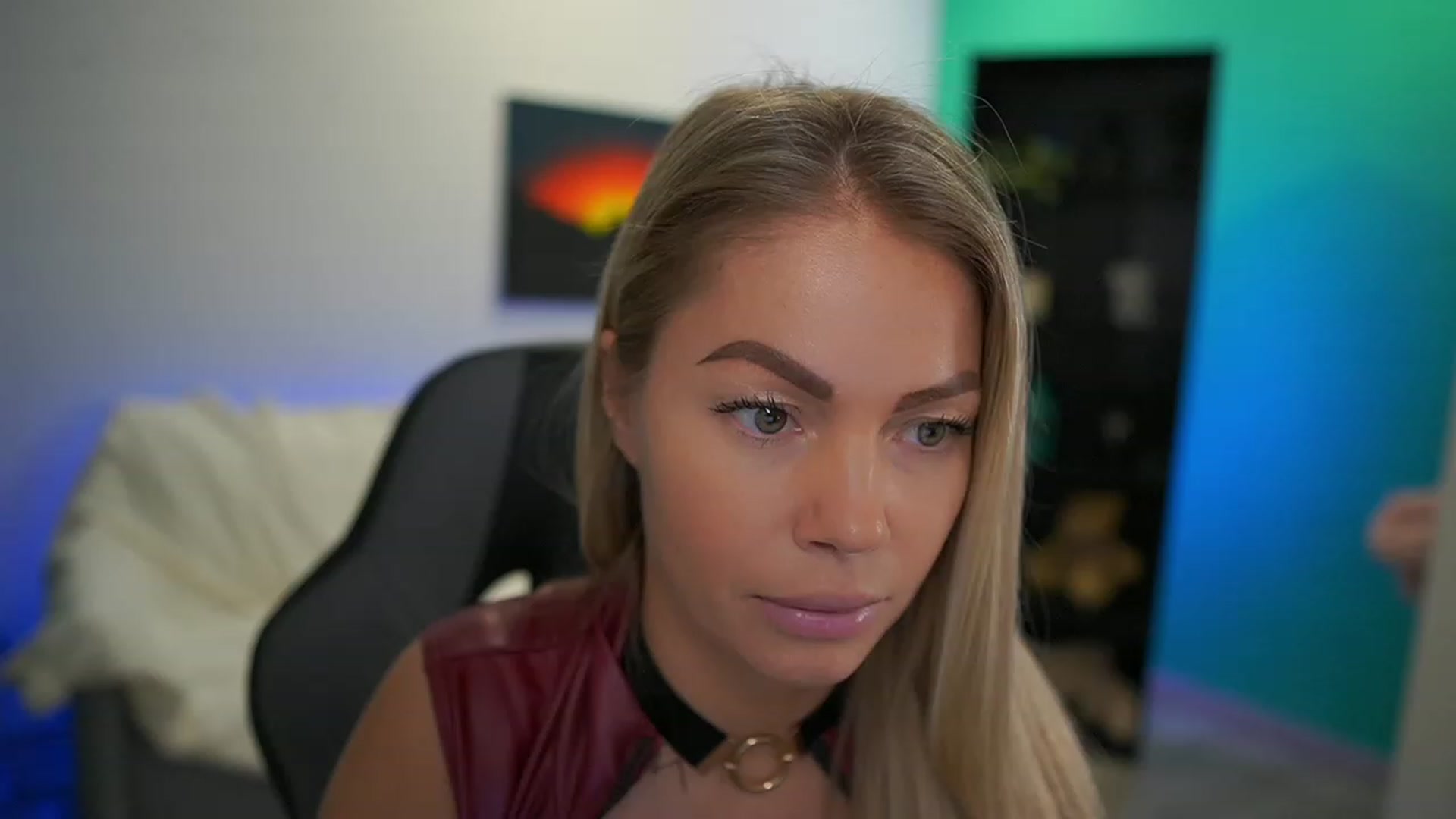 Gallery image thumbnail from MissySlapalot's myfreecams stream on, 12/12/2022, 14:27 image 10 of 20