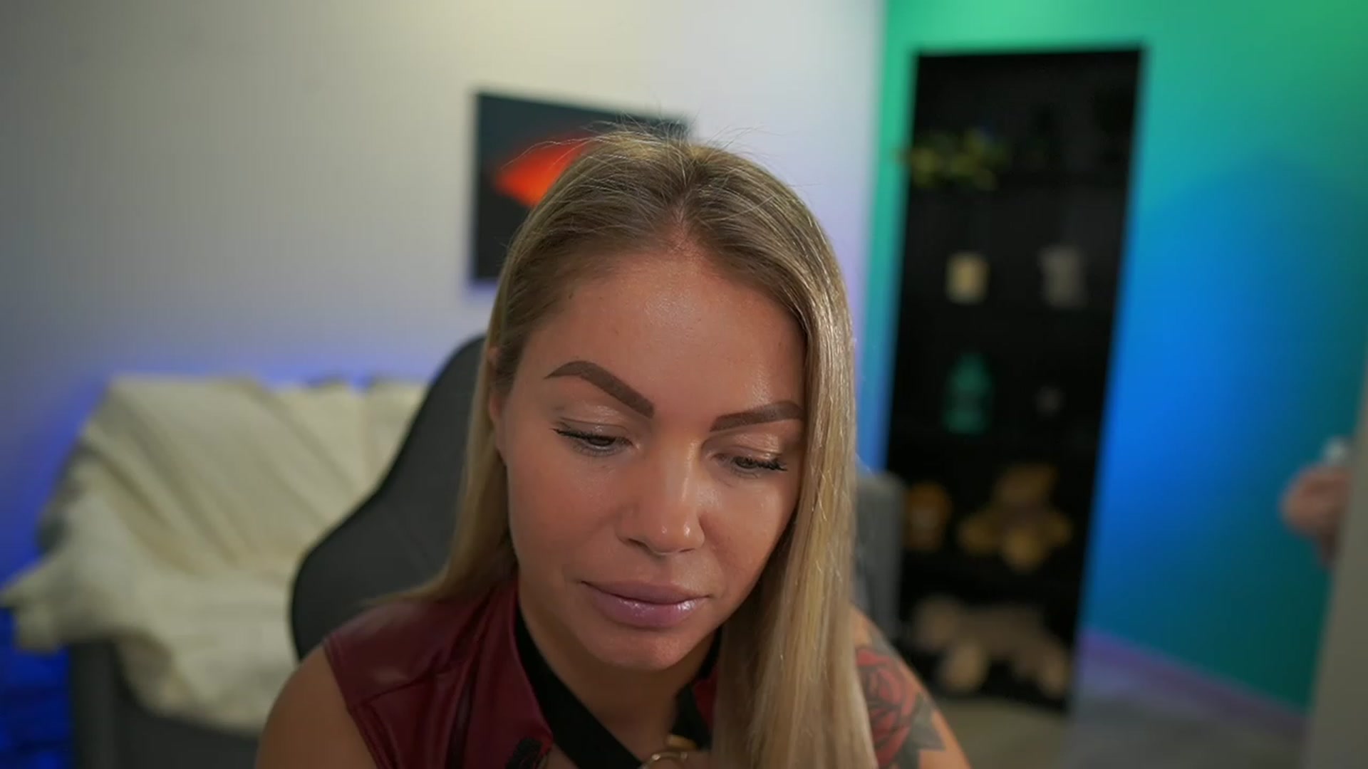 Gallery image thumbnail from MissySlapalot's myfreecams stream on, 12/12/2022, 16:16 image 13 of 20