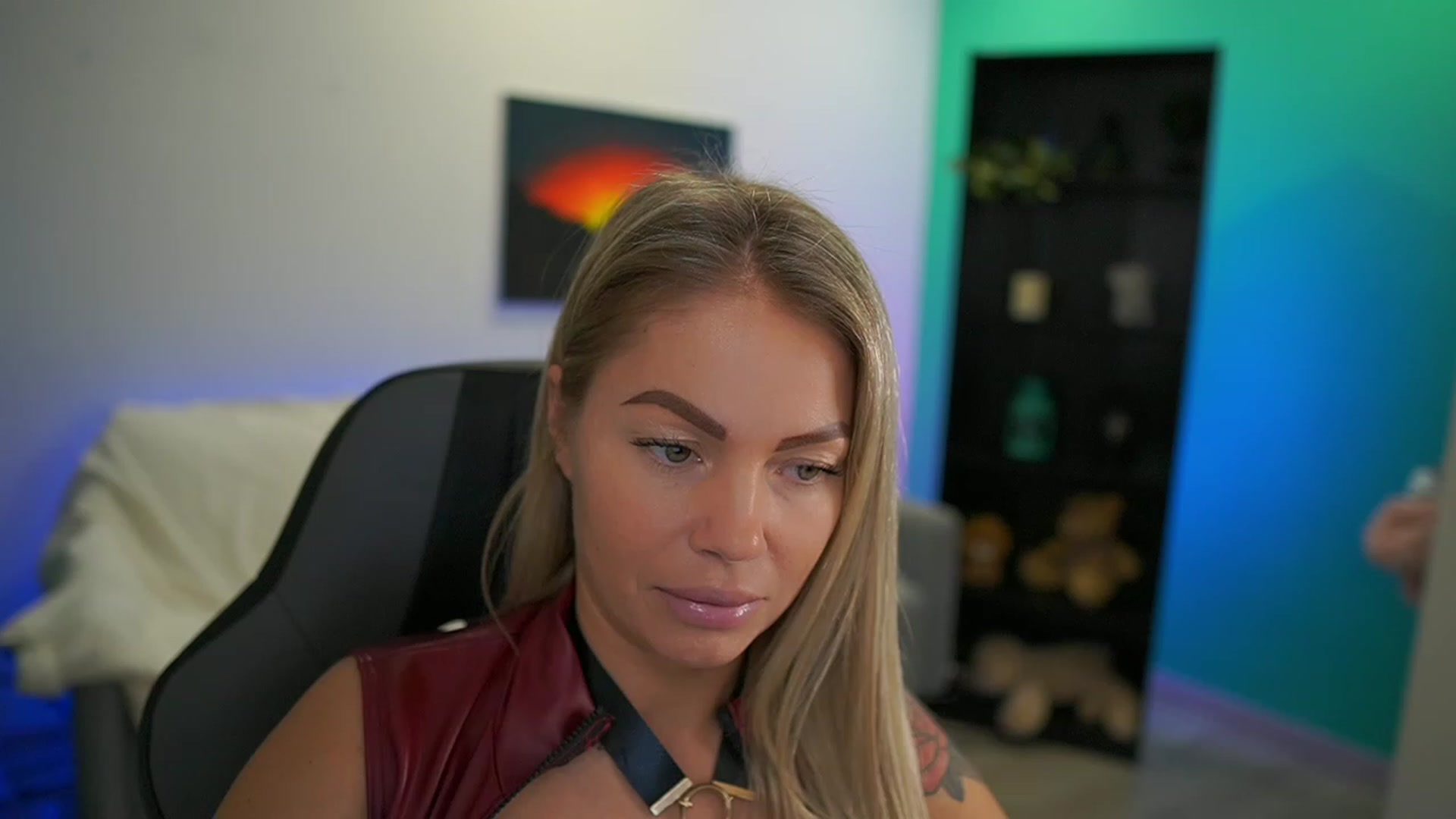 Gallery image thumbnail from MissySlapalot's myfreecams stream on, 12/12/2022, 16:16 image 2 of 20