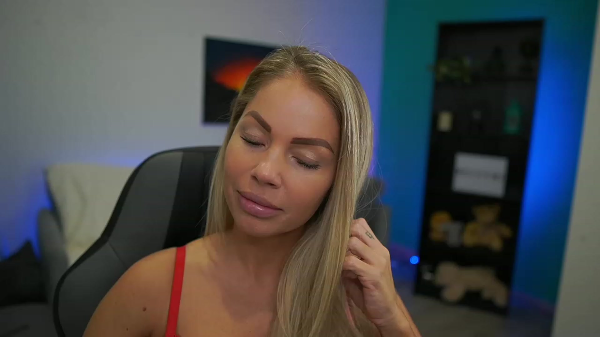Gallery image thumbnail from MissySlapalot's myfreecams stream on, 12/15/2022, 12:57 image 20 of 20