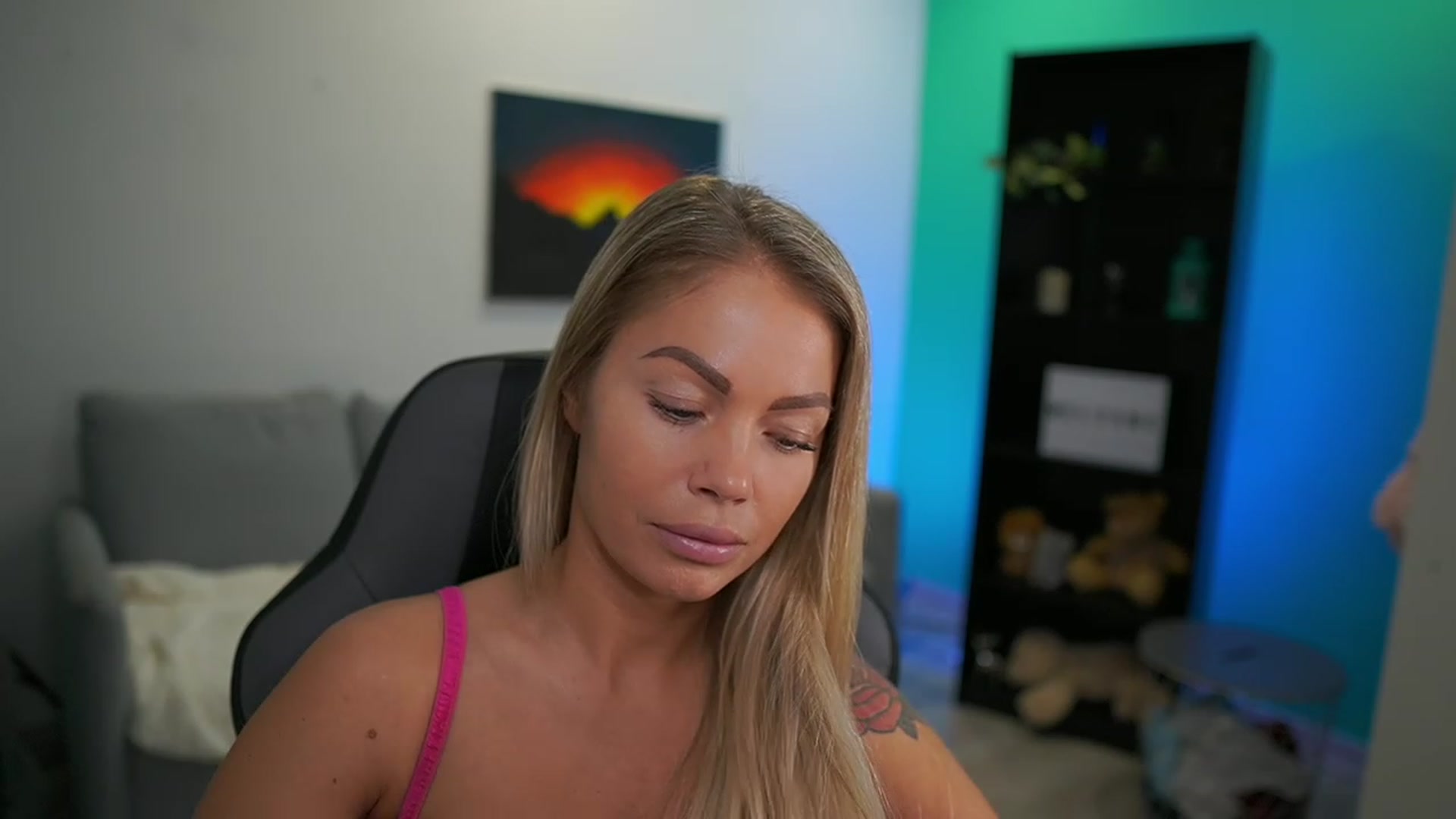 Gallery image thumbnail from MissySlapalot's myfreecams stream on, 12/21/2022, 14:51 image 9 of 20