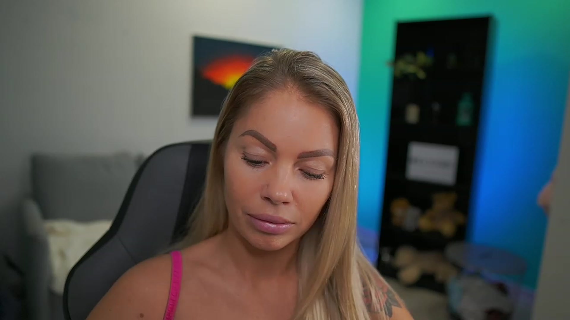 Gallery image thumbnail from MissySlapalot's myfreecams stream on, 12/21/2022, 14:51 image 16 of 20