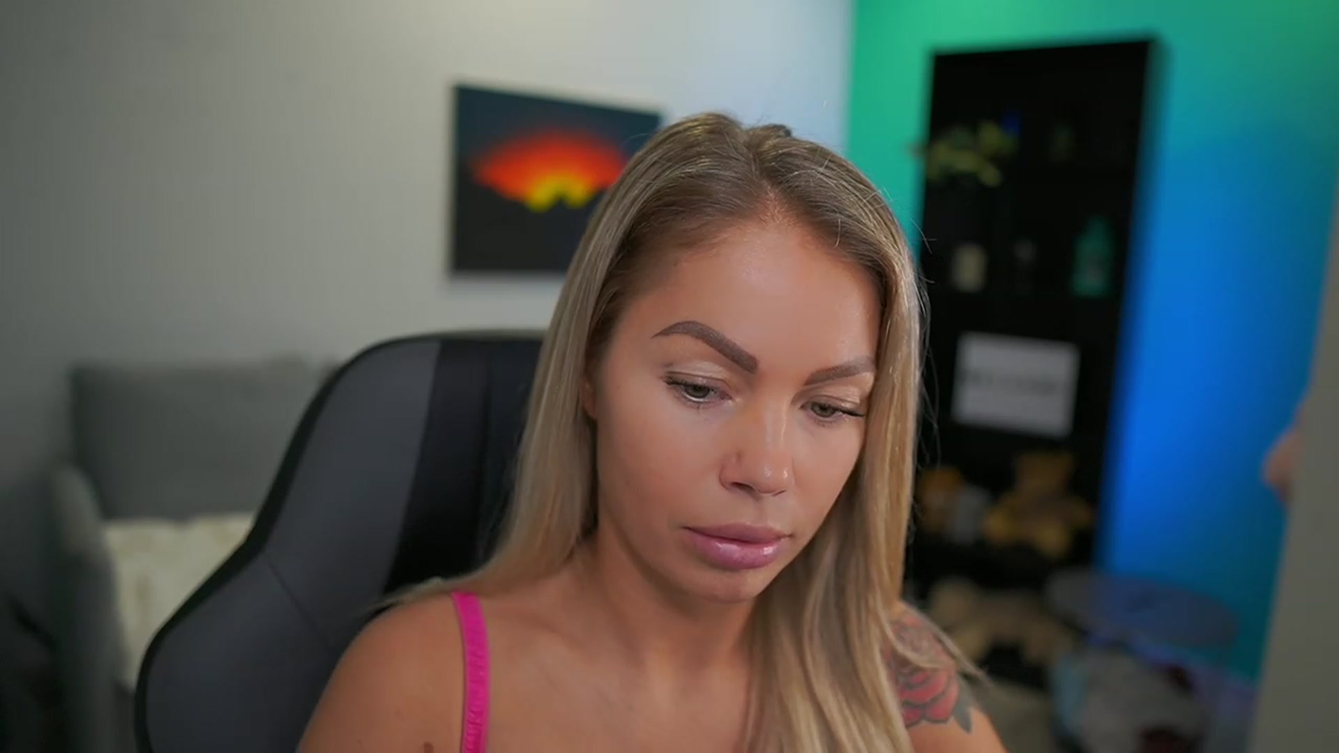 Gallery image thumbnail from MissySlapalot's myfreecams stream on, 12/21/2022, 16:59 image 7 of 20