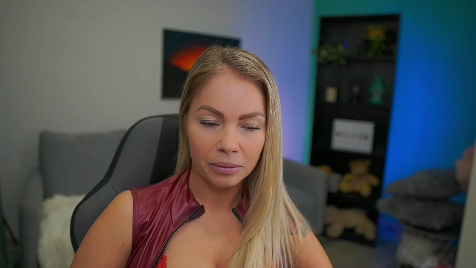 Gallery image thumbnail from MissySlapalot's myfreecams stream on, 12/29/2022, 11:38 image 1 of 20
