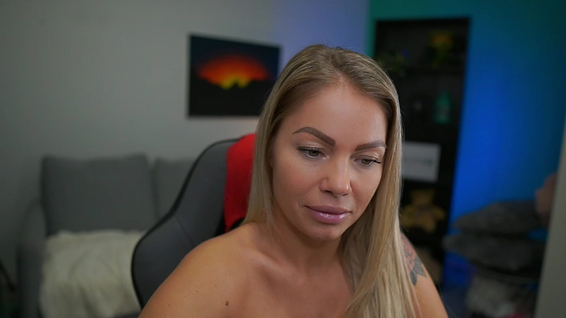 Gallery image thumbnail from MissySlapalot's myfreecams stream on, 12/29/2022, 12:08 image 10 of 20