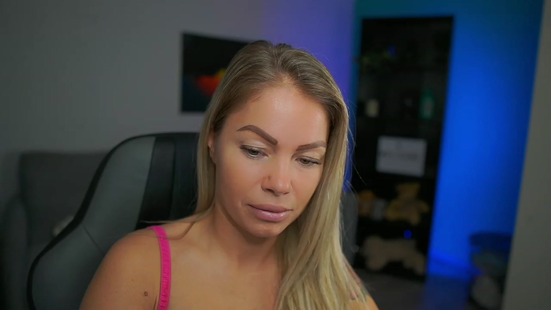 Gallery image thumbnail from MissySlapalot's myfreecams stream on, 01/04/2023, 10:57 image 4 of 20