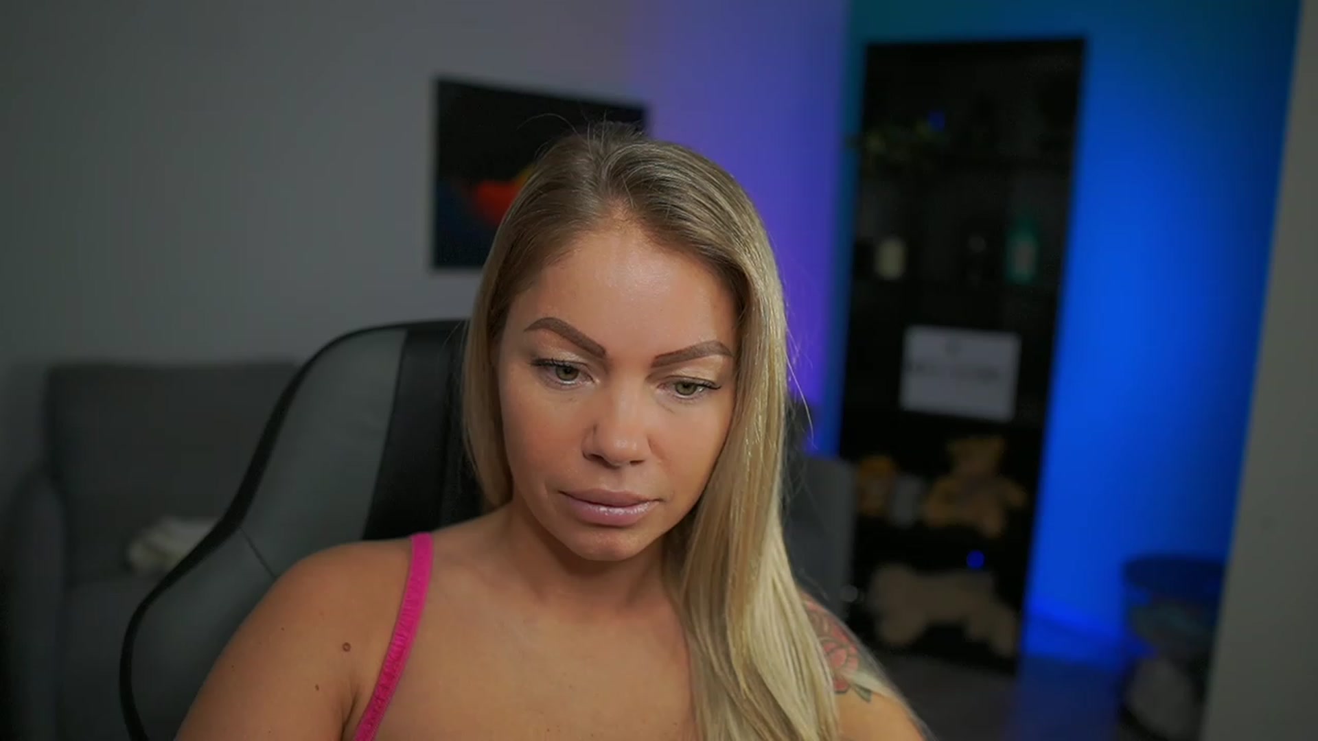 Gallery image thumbnail from MissySlapalot's myfreecams stream on, 01/04/2023, 10:57 image 8 of 20