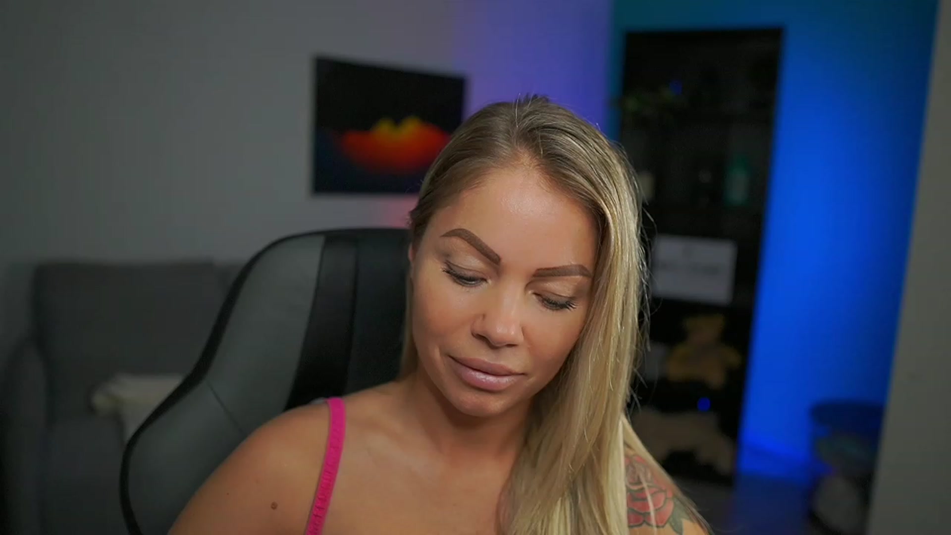 Gallery image thumbnail from MissySlapalot's myfreecams stream on, 01/04/2023, 10:57 image 15 of 20
