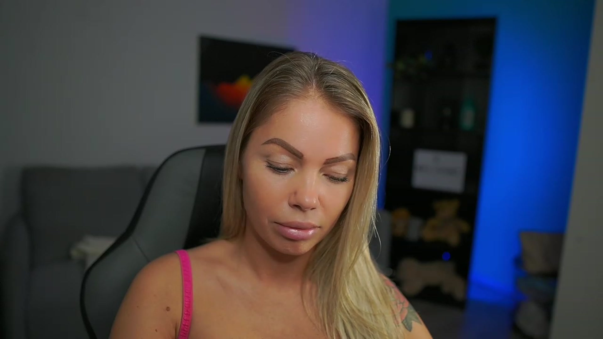 Gallery image thumbnail from MissySlapalot's myfreecams stream on, 01/04/2023, 11:46 image 9 of 20