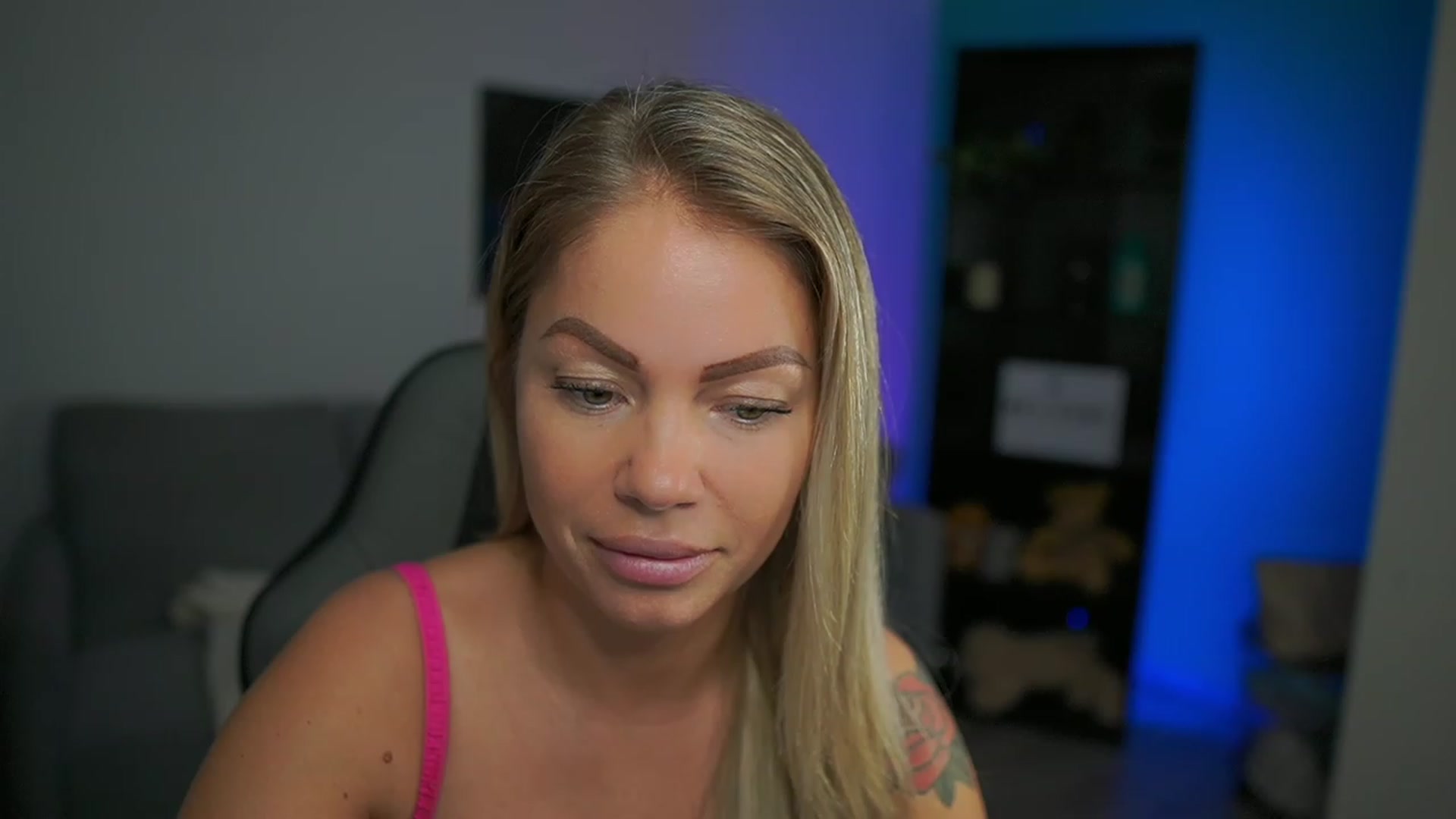 Gallery image thumbnail from MissySlapalot's myfreecams stream on, 01/04/2023, 11:46 image 1 of 20