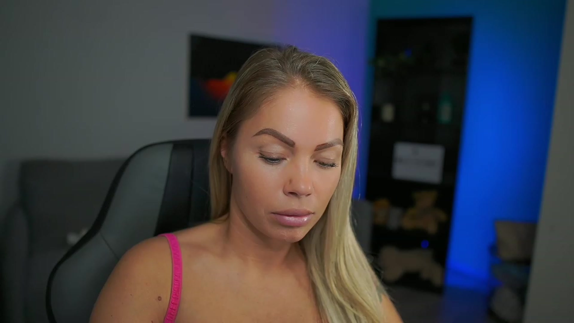 Gallery image thumbnail from MissySlapalot's myfreecams stream on, 01/04/2023, 12:56 image 19 of 20