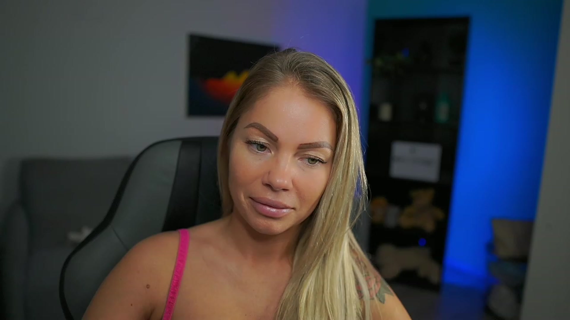 Gallery image thumbnail from MissySlapalot's myfreecams stream on, 01/04/2023, 13:58 image 13 of 20