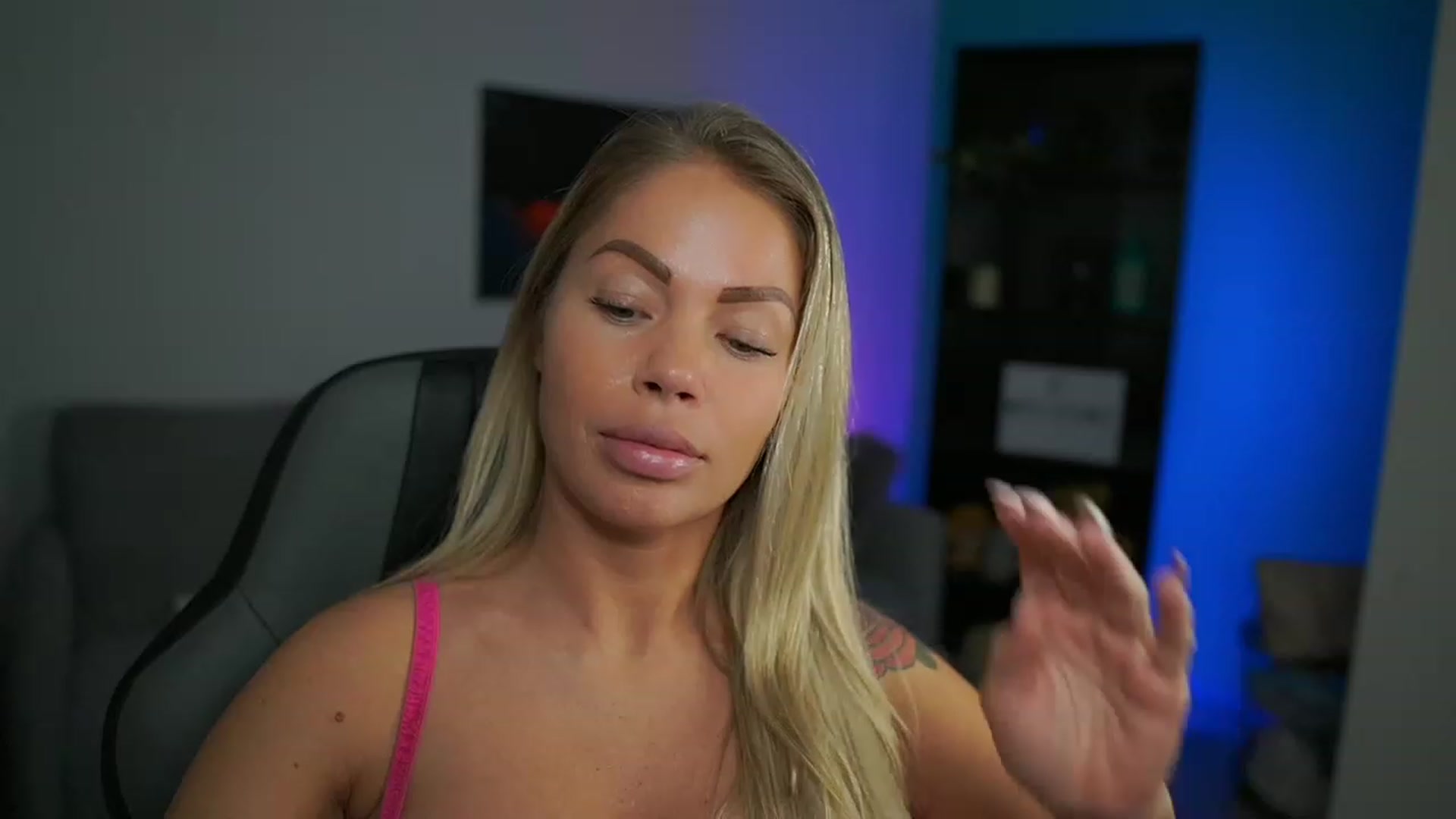 Gallery image thumbnail from MissySlapalot's myfreecams stream on, 01/04/2023, 13:58 image 9 of 20