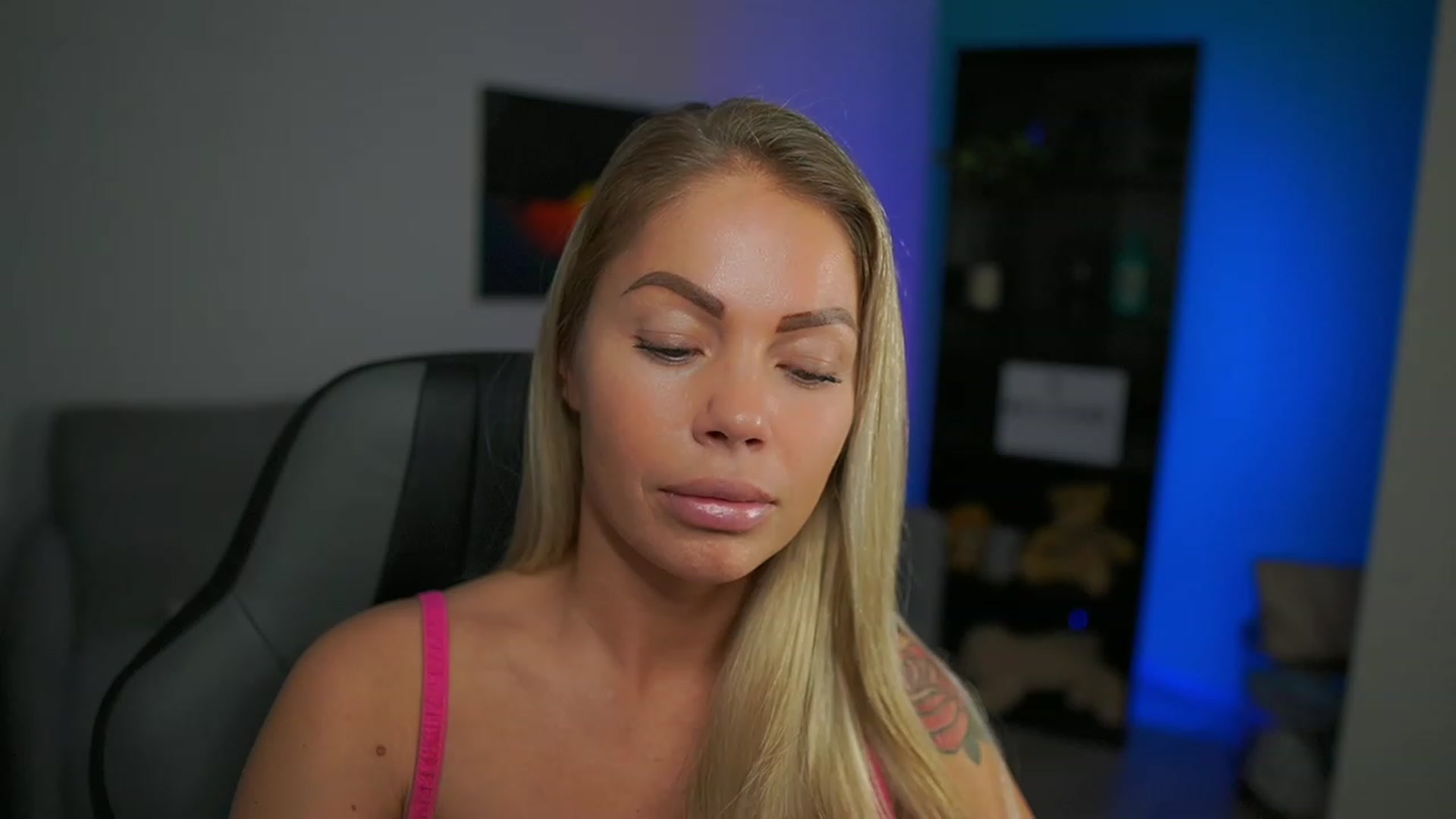 Gallery image thumbnail from MissySlapalot's myfreecams stream on, 01/04/2023, 17:43 image 14 of 20