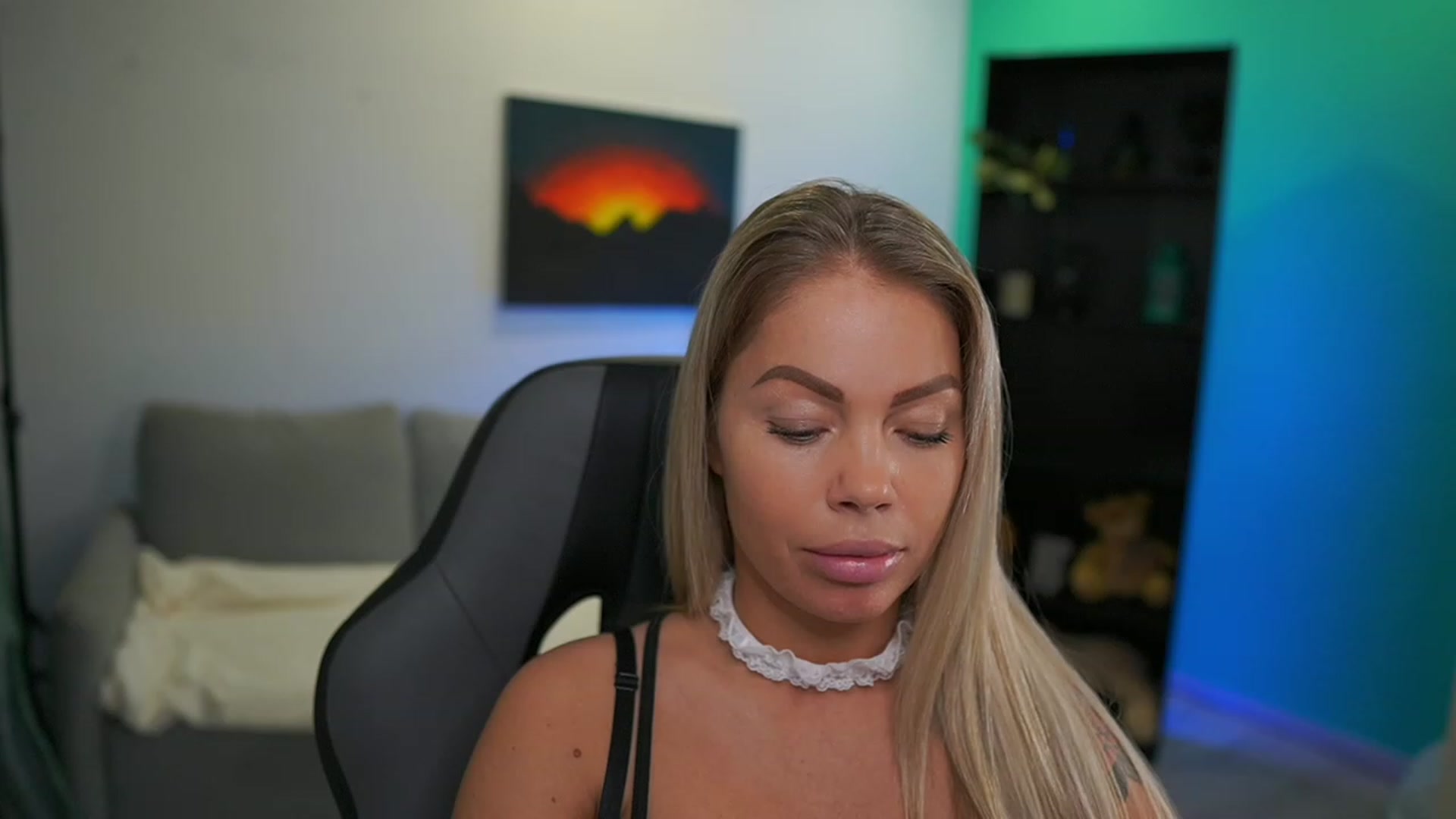 Gallery image thumbnail from MissySlapalot's myfreecams stream on, 01/17/2023, 11:43 image 18 of 20