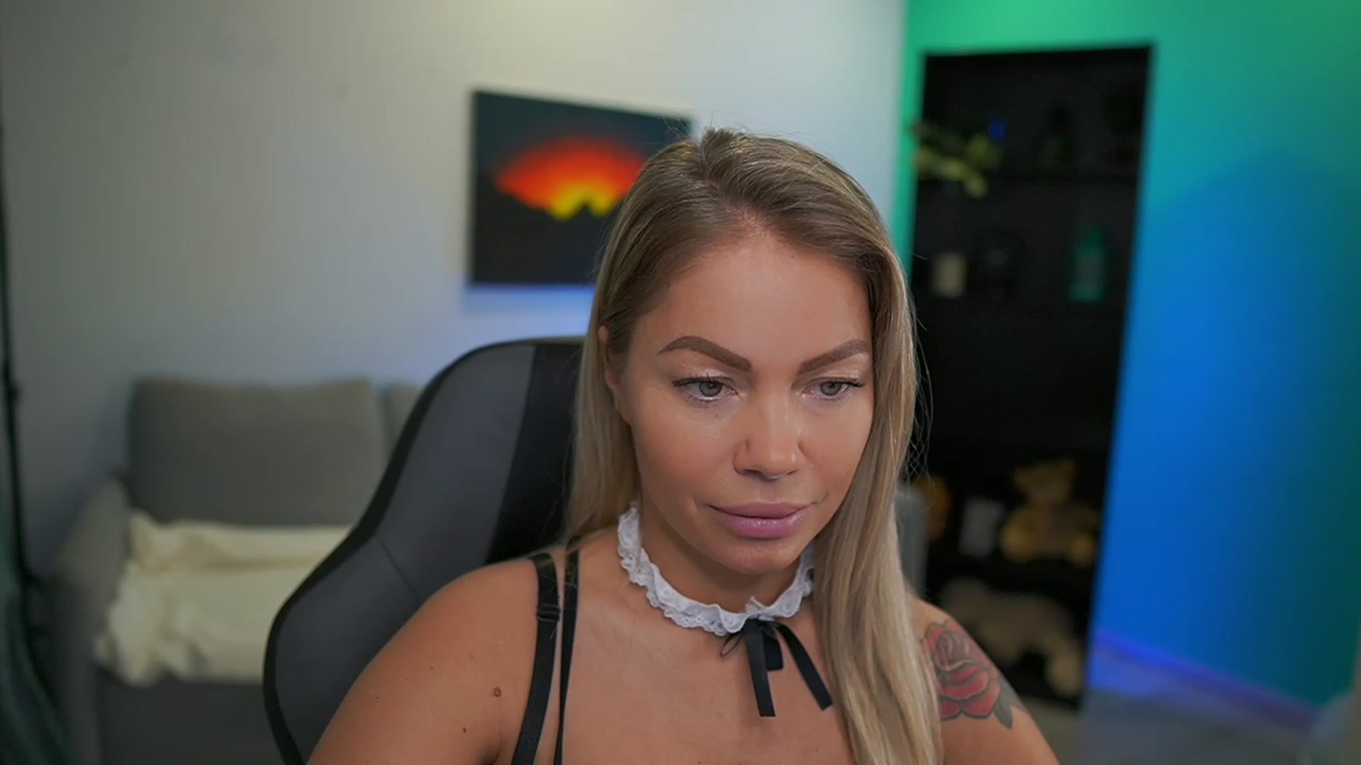 Gallery image thumbnail from MissySlapalot's myfreecams stream on, 01/17/2023, 11:43 image 2 of 20