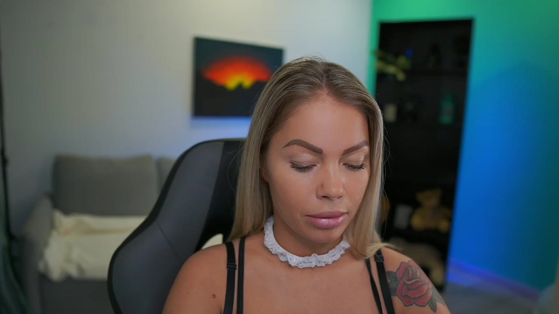 Gallery image thumbnail from MissySlapalot's myfreecams stream on, 01/17/2023, 11:43 image 19 of 20