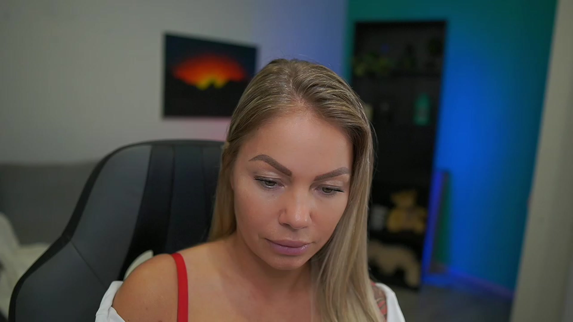 Gallery image thumbnail from MissySlapalot's myfreecams stream on, 01/18/2023, 14:01 image 6 of 20