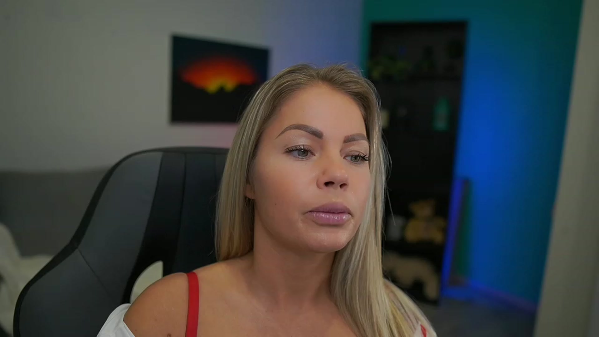 Gallery image thumbnail from MissySlapalot's myfreecams stream on, 01/18/2023, 14:01 image 13 of 20