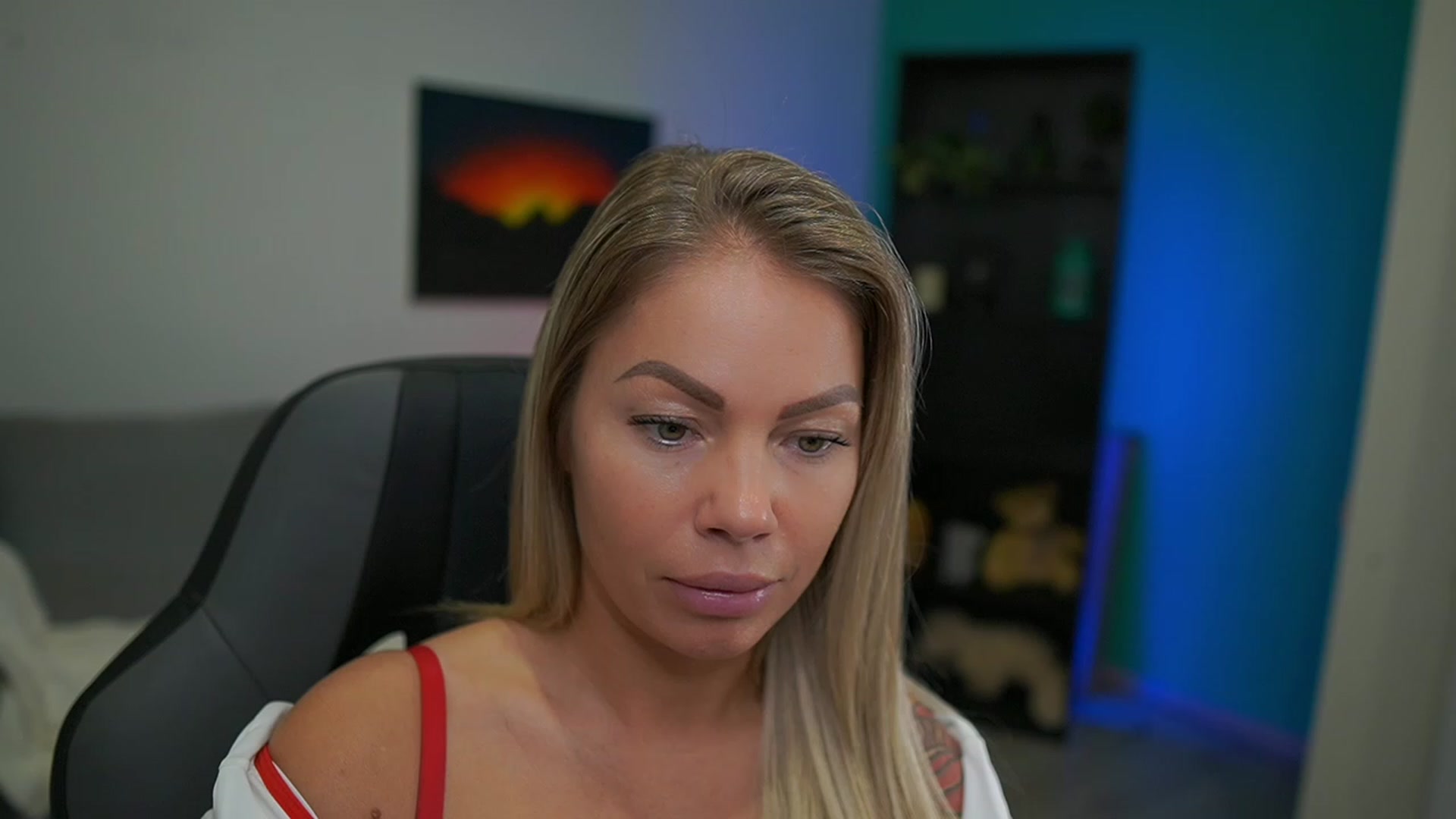Gallery image thumbnail from MissySlapalot's myfreecams stream on, 01/18/2023, 14:01 image 10 of 20