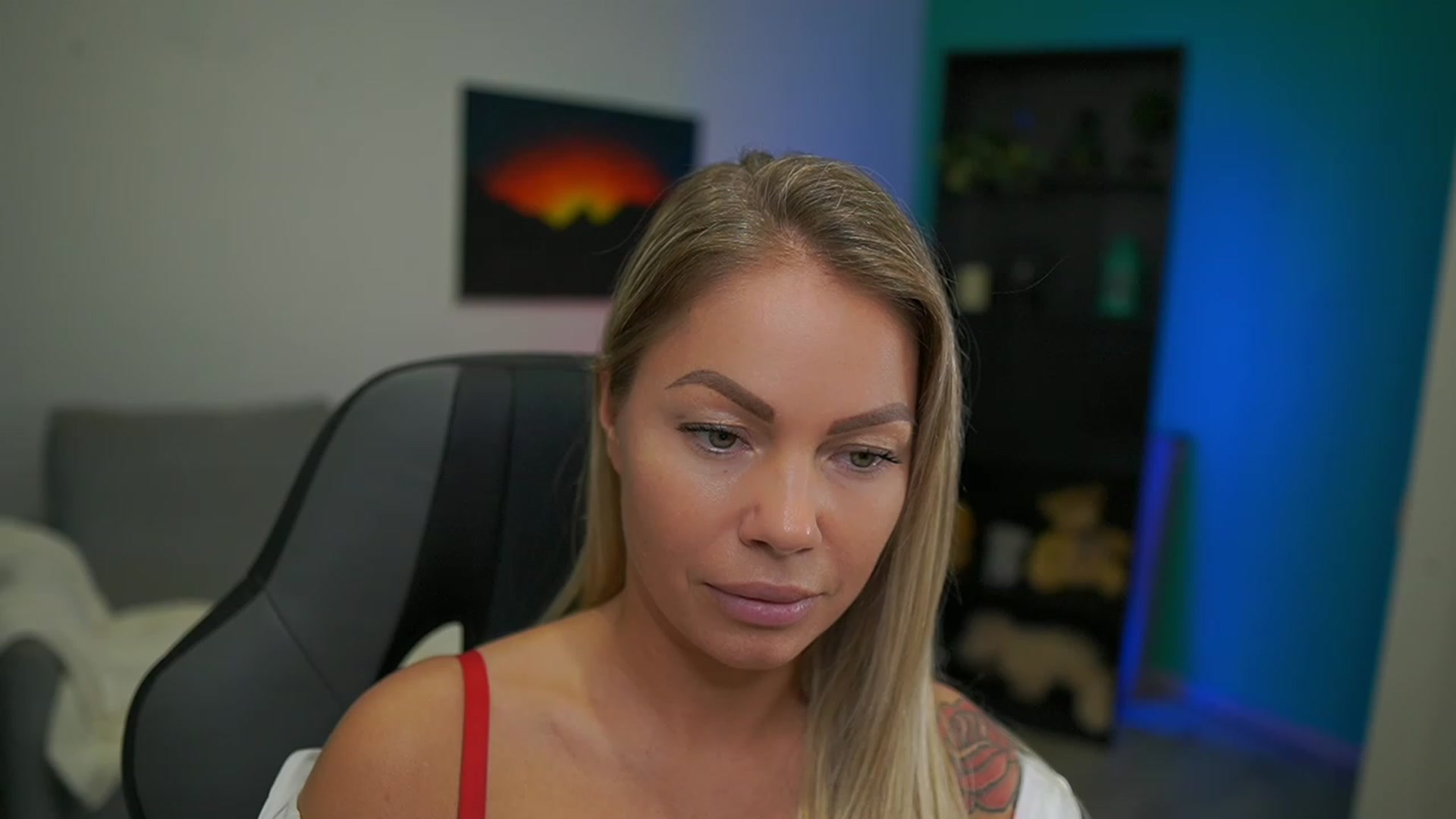 Gallery image thumbnail from MissySlapalot's myfreecams stream on, 01/18/2023, 16:42 image 15 of 20