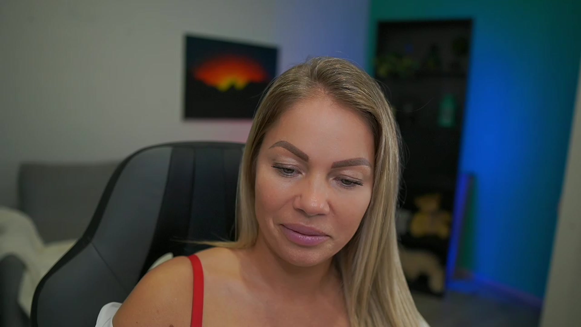 Gallery image thumbnail from MissySlapalot's myfreecams stream on, 01/18/2023, 16:42 image 6 of 20