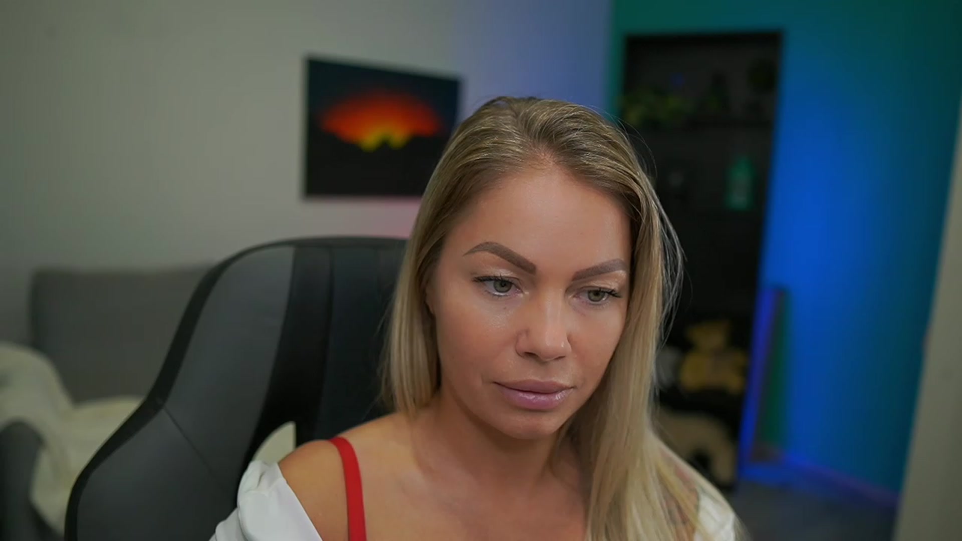 Gallery image thumbnail from MissySlapalot's myfreecams stream on, 01/18/2023, 17:56 image 4 of 20