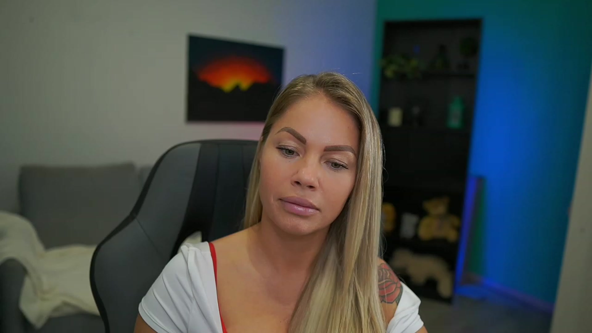 Gallery image thumbnail from MissySlapalot's myfreecams stream on, 01/18/2023, 17:56 image 15 of 20