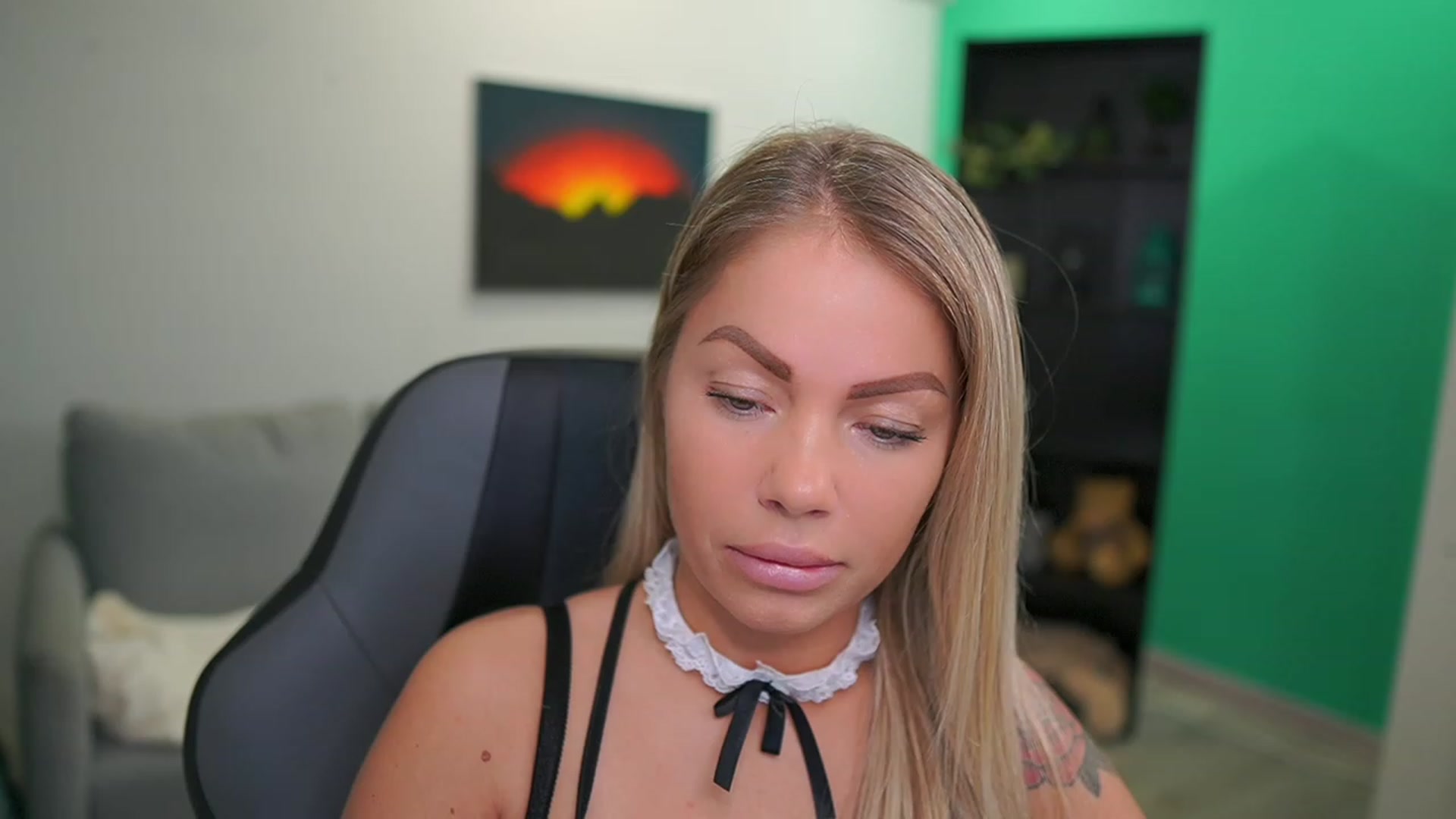 Gallery image thumbnail from MissySlapalot's myfreecams stream on, 01/25/2023, 11:03 image 1 of 20