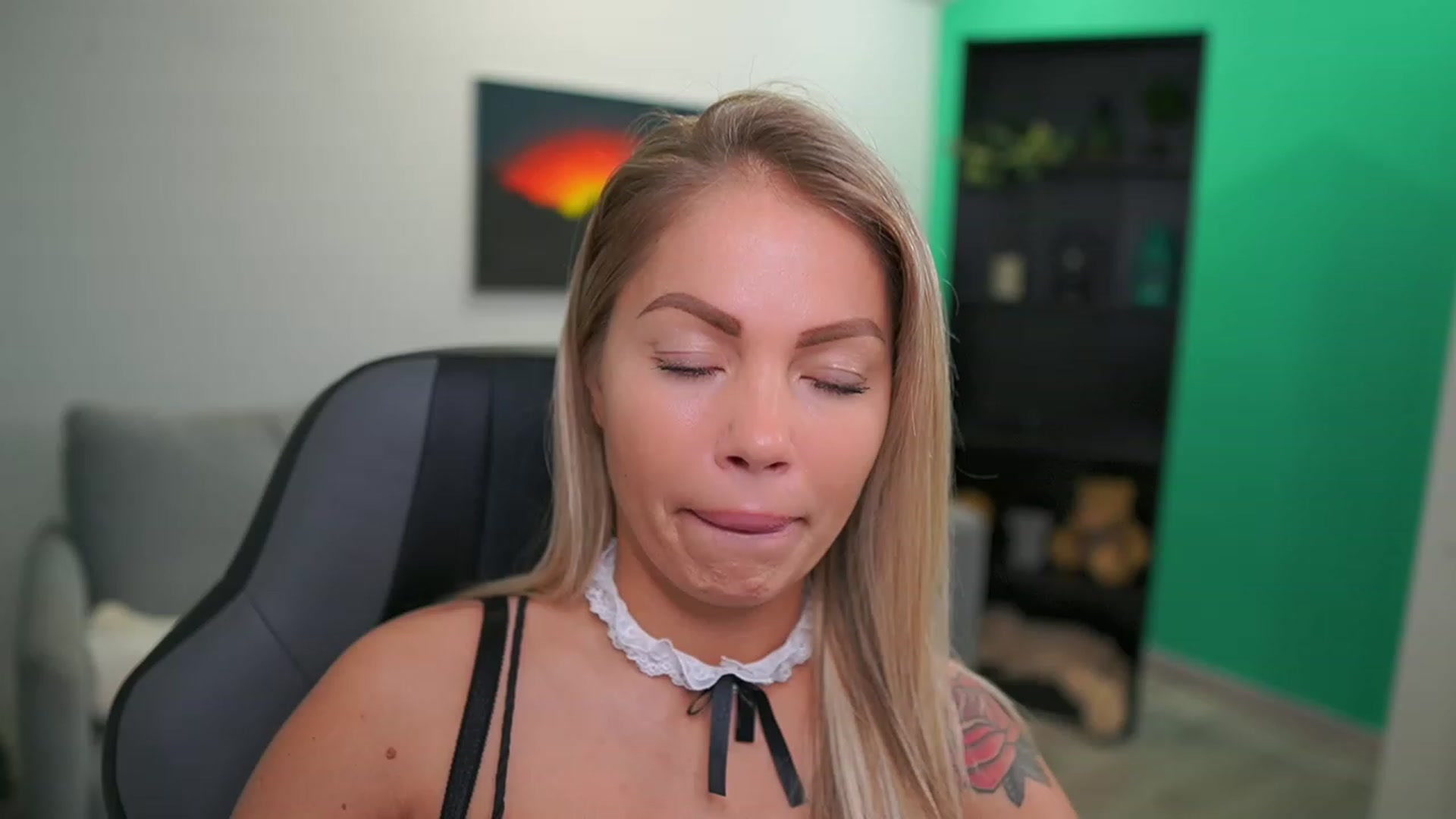 Gallery image thumbnail from MissySlapalot's myfreecams stream on, 01/25/2023, 14:47 image 8 of 20