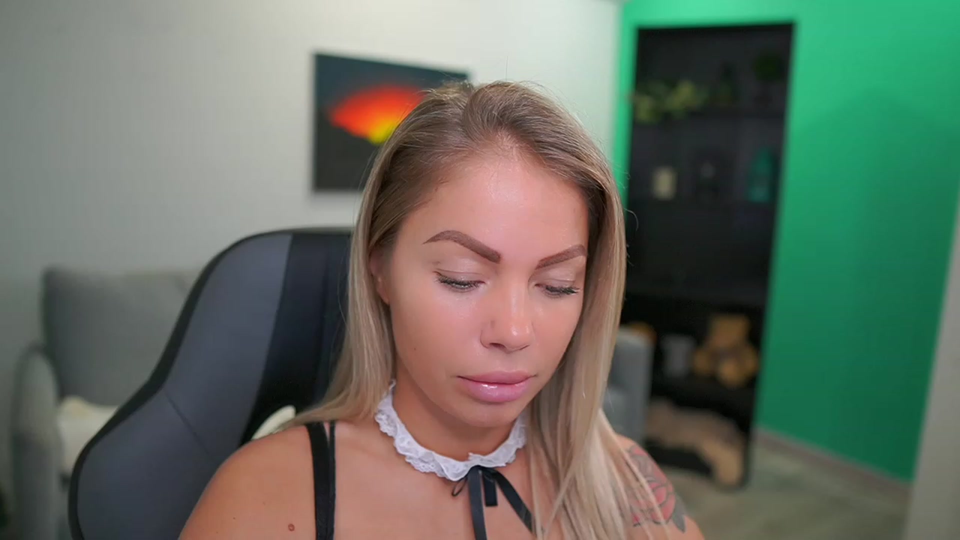 Gallery image thumbnail from MissySlapalot's myfreecams stream on, 01/25/2023, 14:47 image 7 of 20