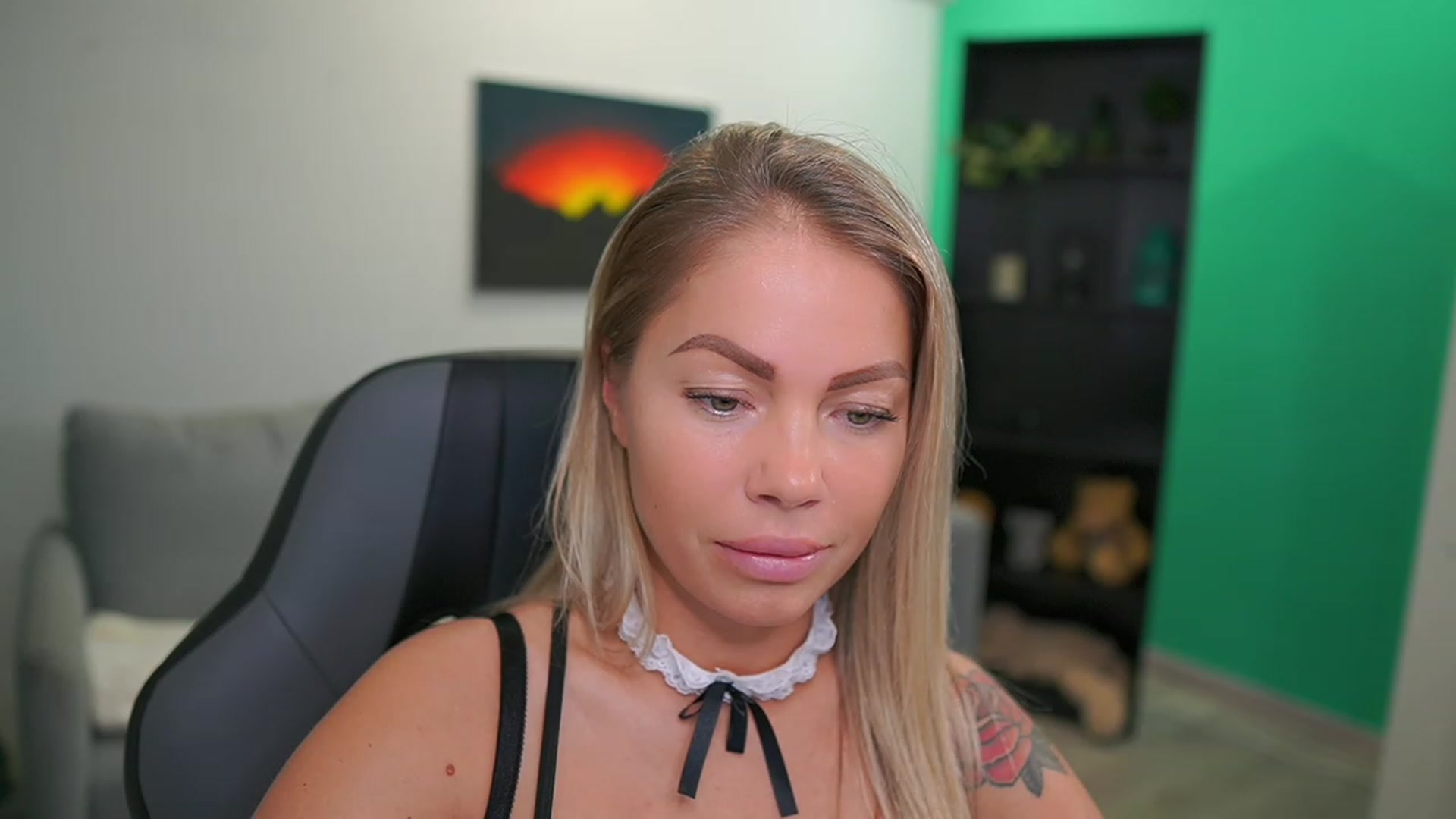 Gallery image thumbnail from MissySlapalot's myfreecams stream on, 01/25/2023, 15:57 image 12 of 20