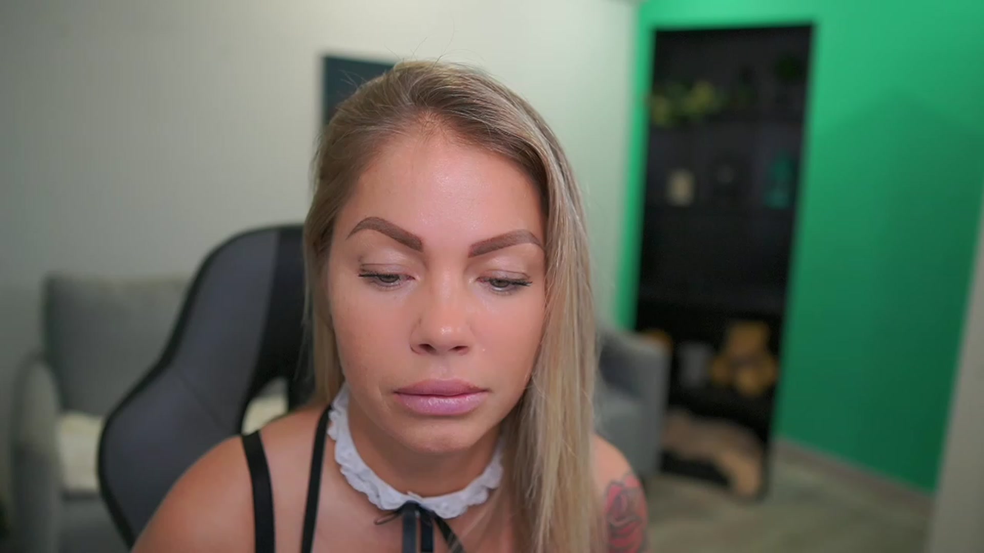 Gallery image thumbnail from MissySlapalot's myfreecams stream on, 01/25/2023, 17:22 image 4 of 20