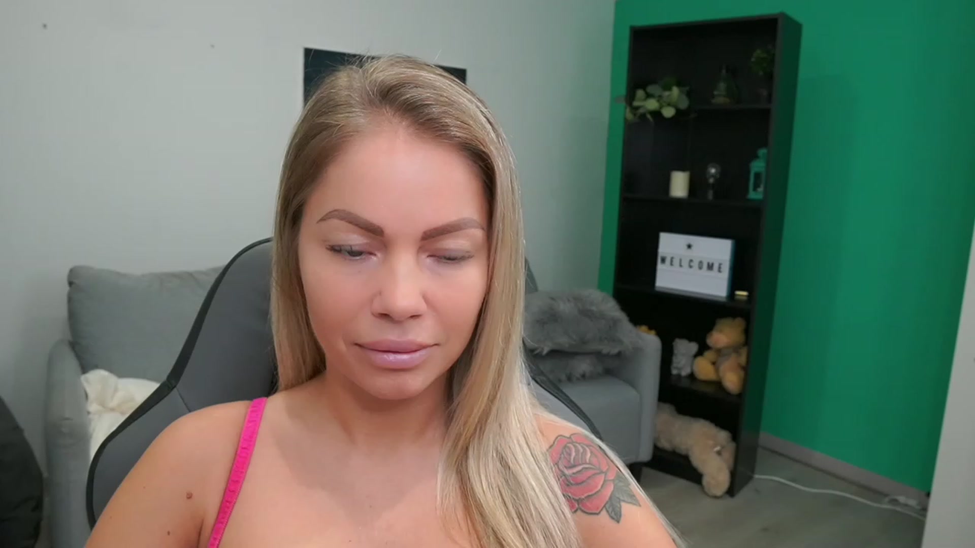 Gallery image thumbnail from MissySlapalot's myfreecams stream on, 02/01/2023, 09:09 image 17 of 20