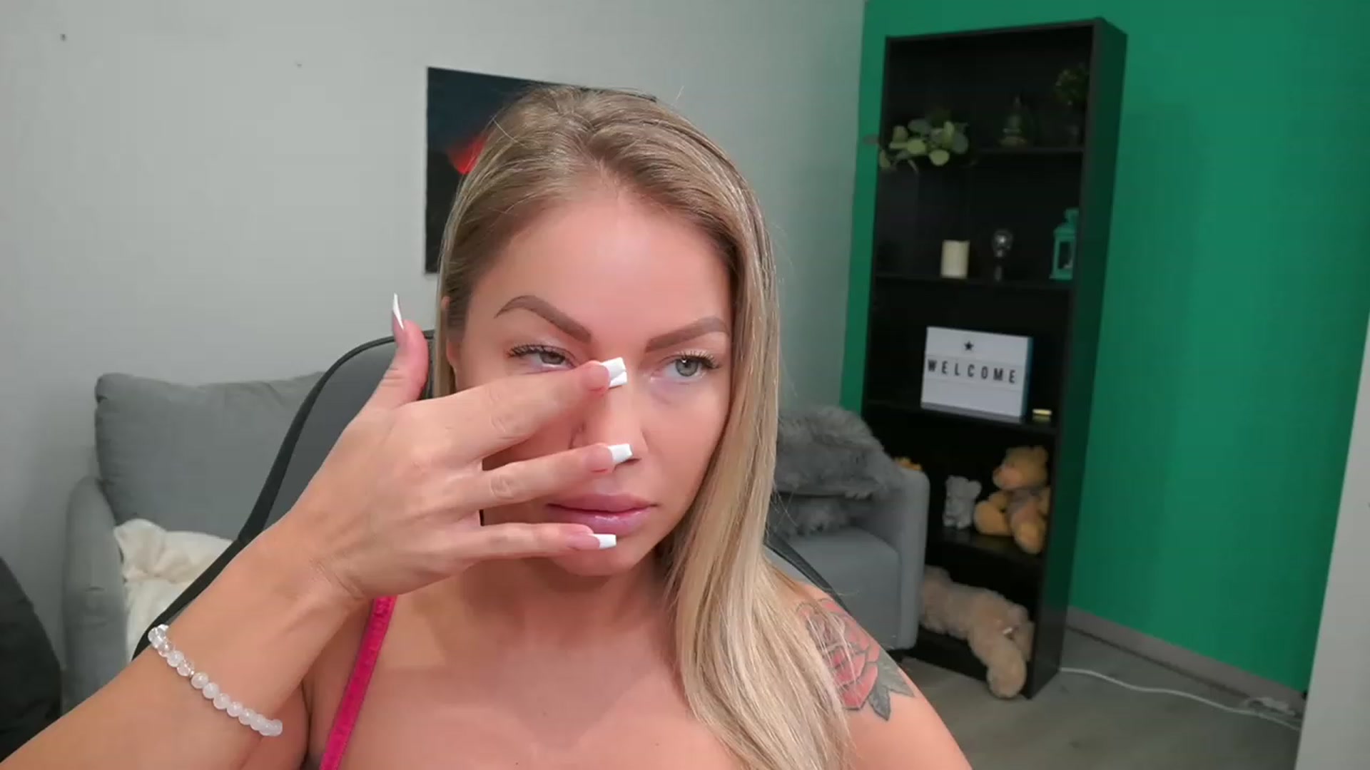 Gallery image thumbnail from MissySlapalot's myfreecams stream on, 02/01/2023, 10:30 image 20 of 20